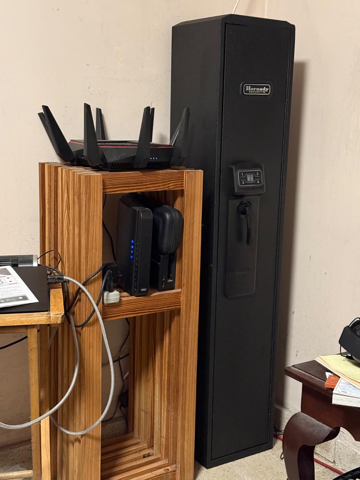 Hornady Rapid Safe Compact Ready Vault with WiFi - Safely Keep Tabs on Your Safe with Your Smartphone - RFID Technology for Touch Free Access & Heavy-Duty Steel Housing to Protect Valuables, 98196WIFI customer photo 1