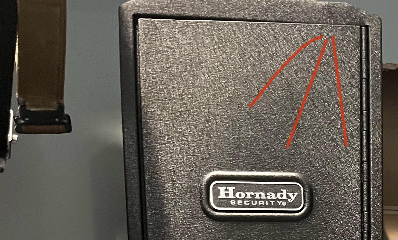 Hornady Rapid Safe Compact Ready Vault with WiFi - Safely Keep Tabs on Your Safe with Your Smartphone - RFID Technology for Touch Free Access & Heavy-Duty Steel Housing to Protect Valuables, 98196WIFI customer photo 2