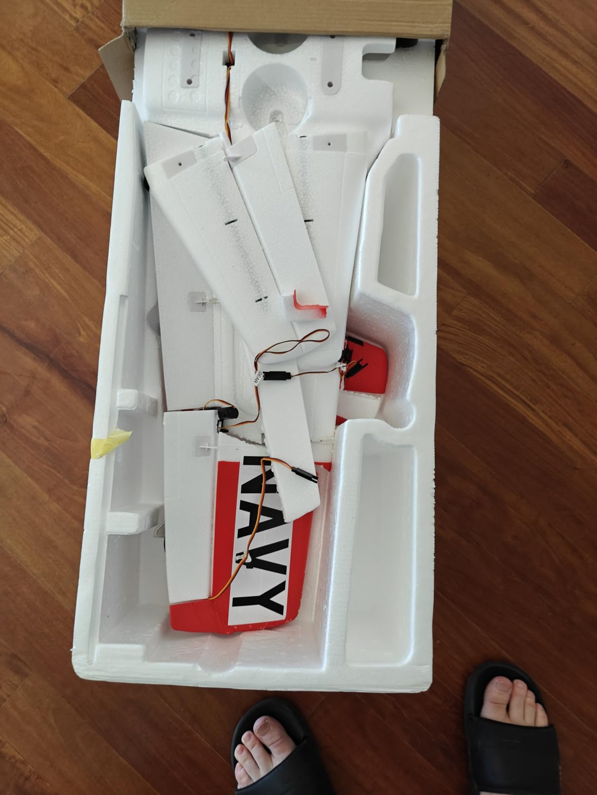 E-flite T-28 Trojan 1.2m BNF Basic Transmitter Battery and Charger Not Included with Smart customer photo 2