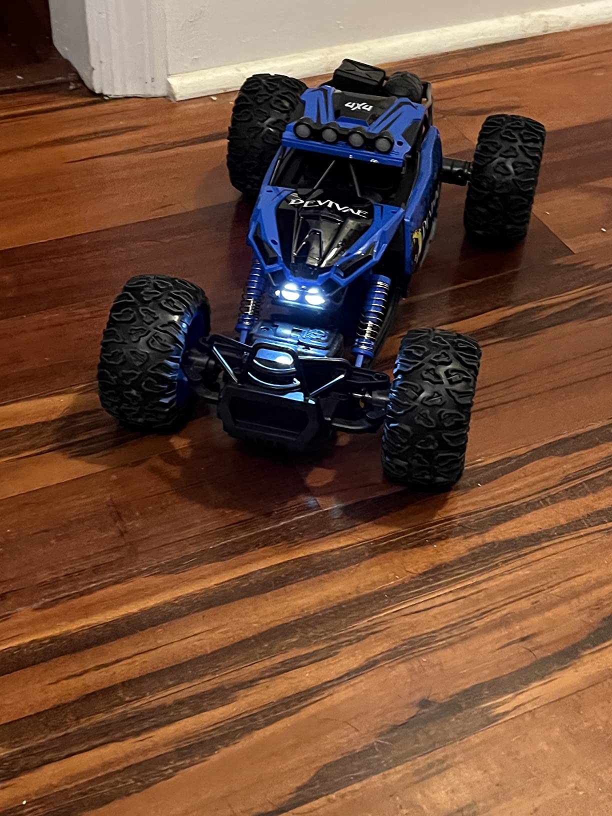 CROBOLL 1:12 Large Remote Control car for Boys Kids with Lifting Function,4WD RC Cars Electric Monster Truck Toy Gifts 4X4 Off-Road RC Rock Crawler 2.4GHz RC Truck with 2 Batteries(Blue) customer photo 2