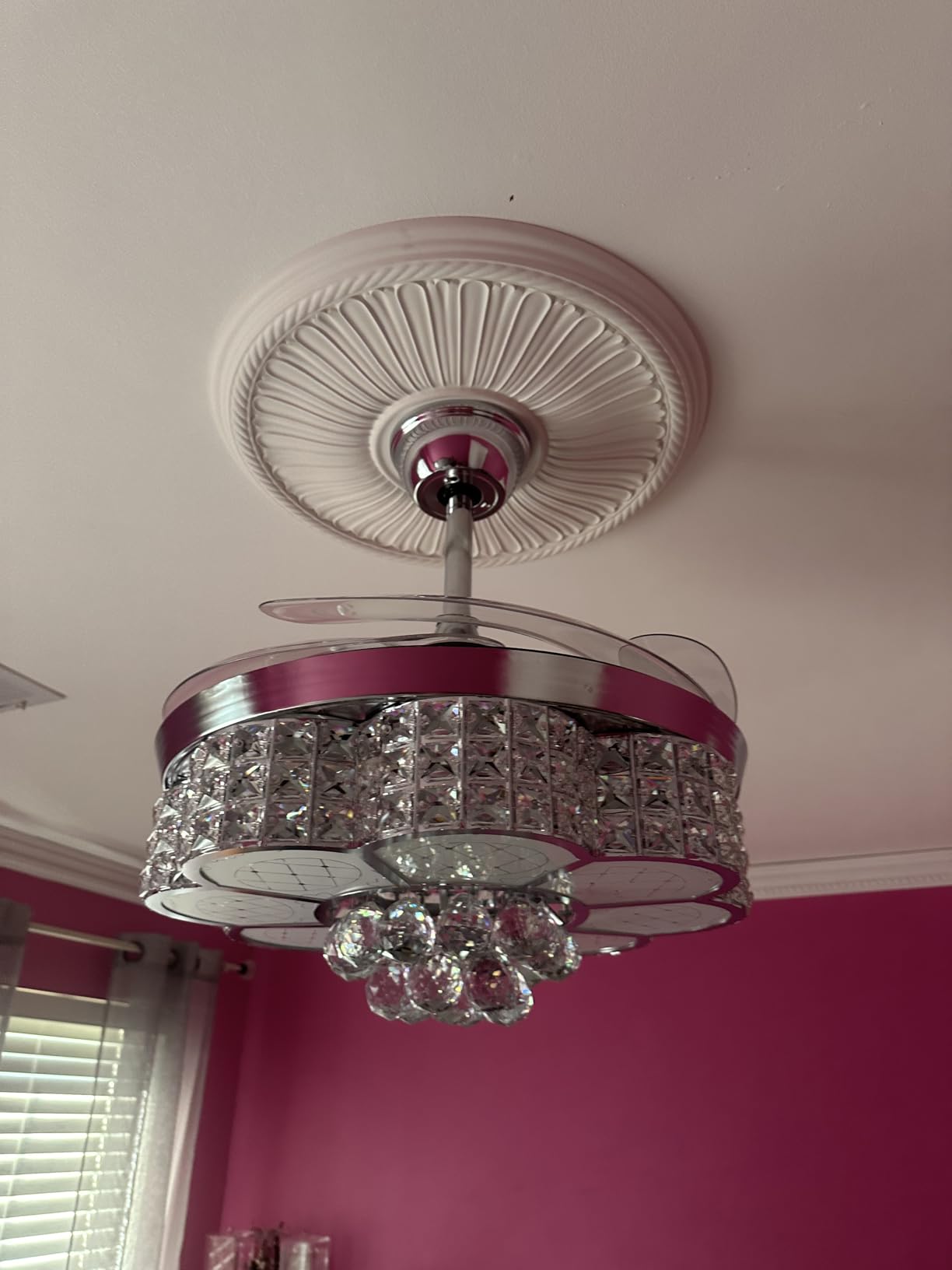 BAYSQUIRREL Retractable Ceiling Fan with Light and Remote/APP Control, Bluetooth Ceiling Fans with Speaker, RGB-LED Light 6 Speeds Reversible Blades, Chandelier Crystal Ceiling Fan with Lights customer photo 2