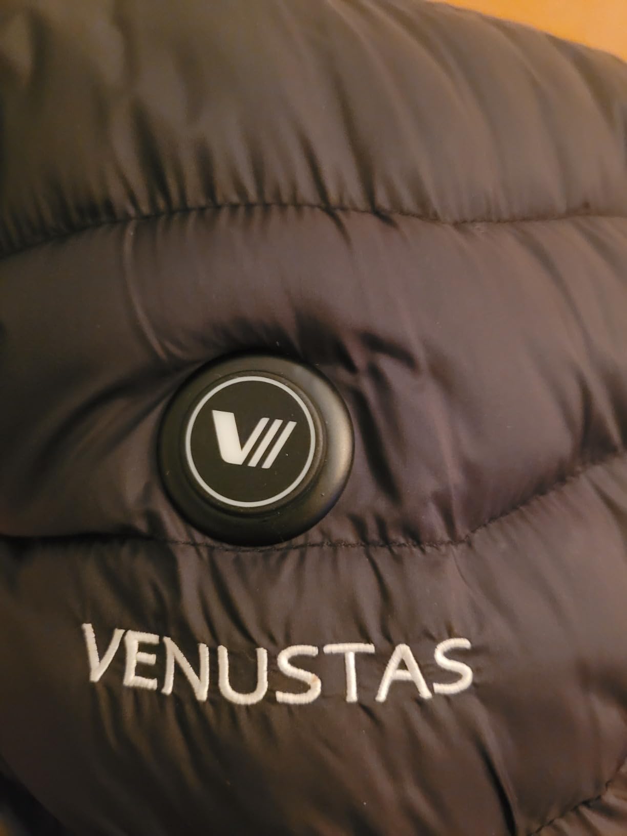 Unisex Heated Jacket with Battery Pack, Lightweight Water-Resistant Heated Coat for Women & Men with Detachable Hood customer photo 2