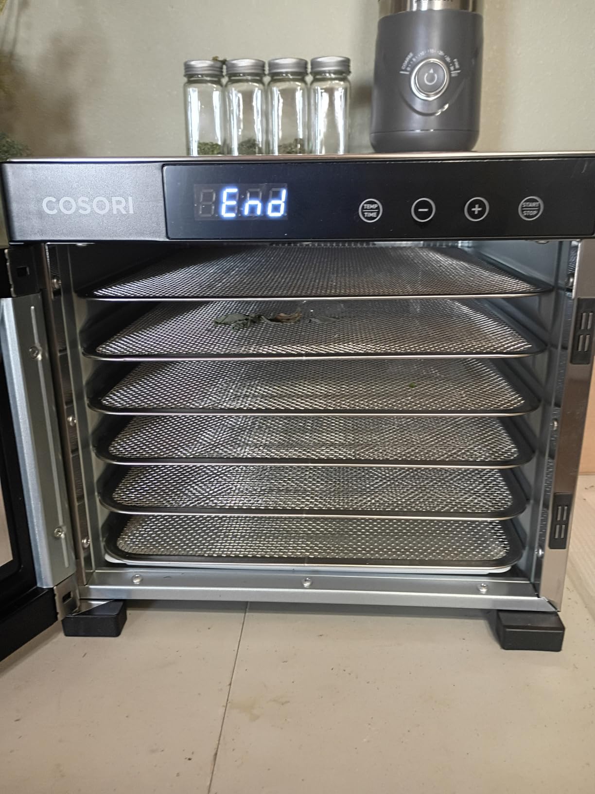COSORI Food Dehydrator for Jerky, 10 Trays, 16.2ft² Drying Space, 165°F Temperature Control, 48H Timer, 1000W Dehydrator Machine, Stainless Steel, for Herbs, Fruit, Meat, and Yogurt, Silver customer photo 2