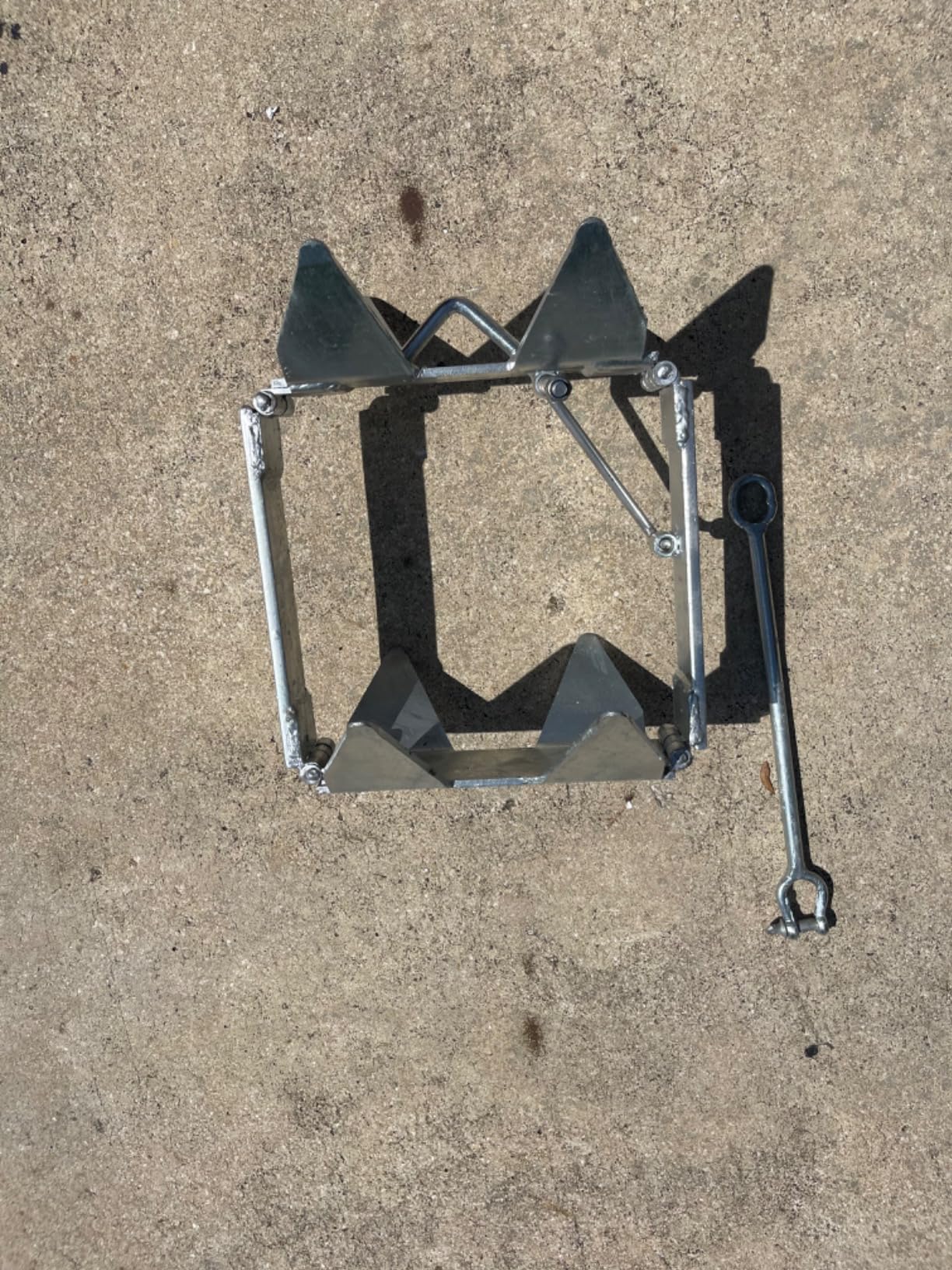 Better Boat Box Anchor - Folding Hot Dip Galvanized Anchor for Pontoon & Fishing Boats customer photo 2