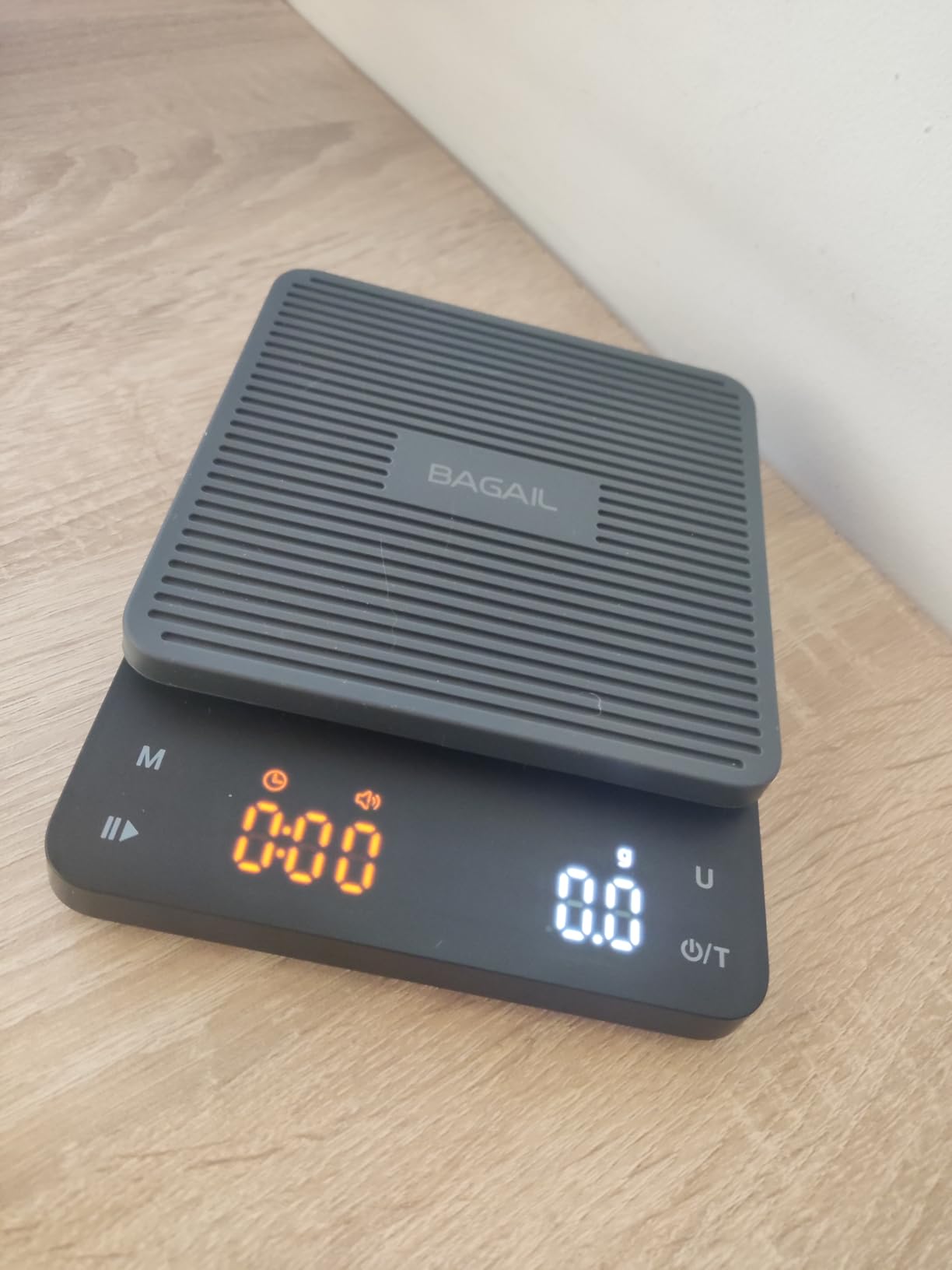 BAGAIL BASICS Coffee Scale with Timer, 0.1g High Precision Kitchen Scale, Pour Over Coffee Scale, Drip Espresso Scale with Auto Tare, Touch Sensor and Silicone Cover - 6.6 lbs/3 kg customer photo 1