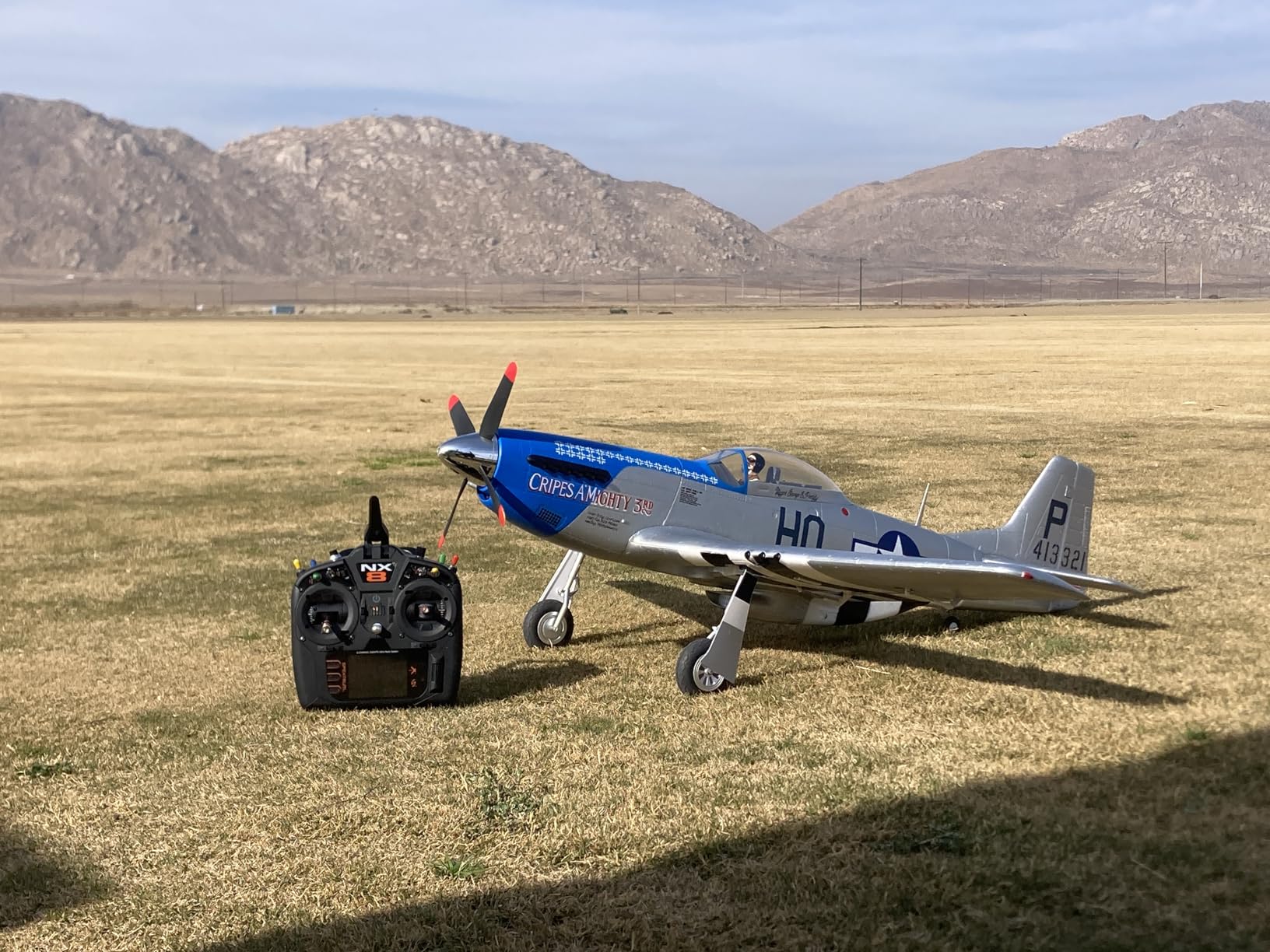 E-flite P-51D Mustang 1.2m BNF Basic Transmitter Battery and Charger Not Included with AS3X and Safe Select customer photo 1