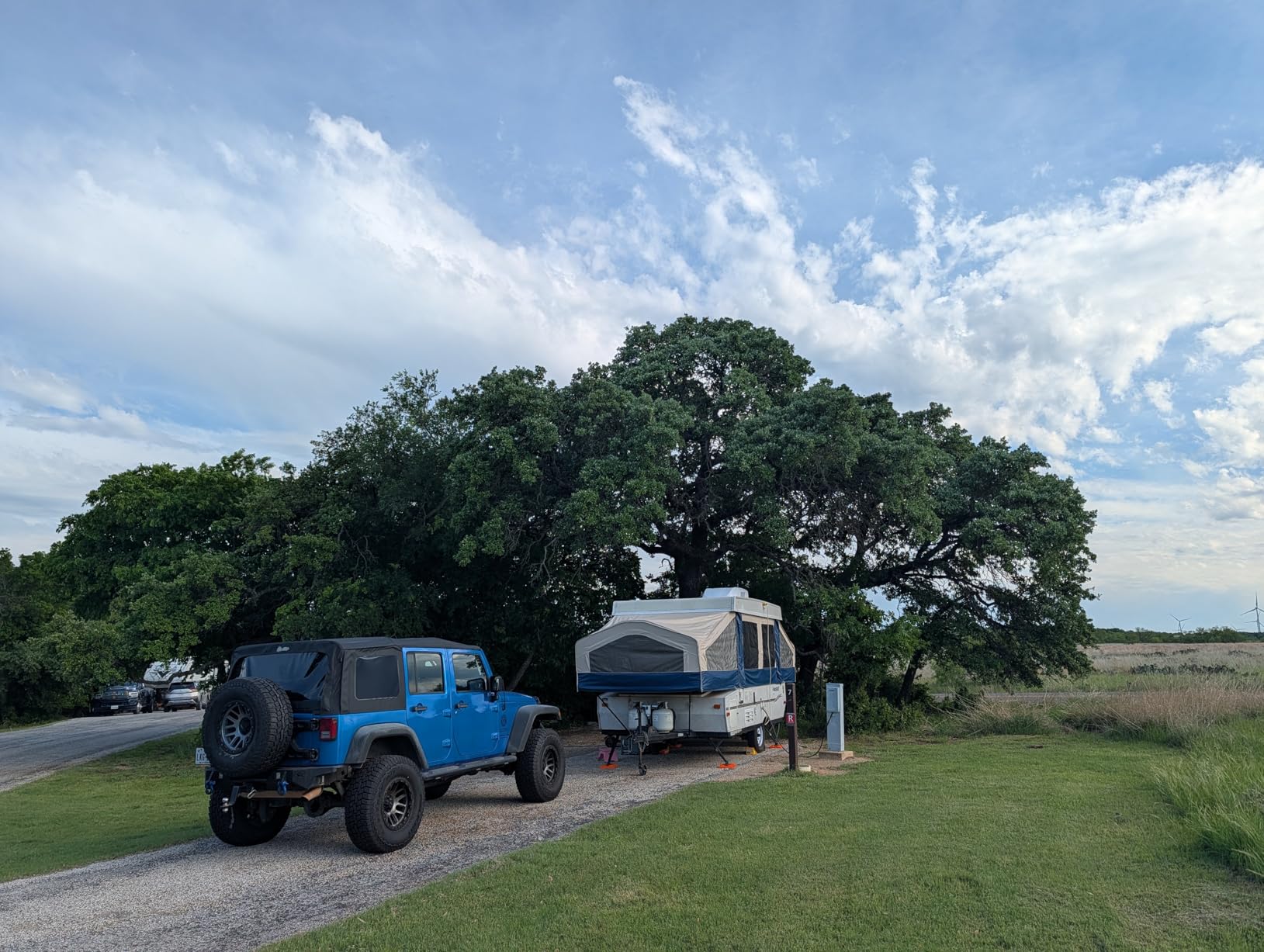 TOSOT 16000 BTU GO Cool RV Air Conditioner, Non-Ducted Camper Rooftop AC Unit with Heat Pump, WiFi and Remote Control, Quiet Air Conditioner for Campers & Trailers, White customer photo 2