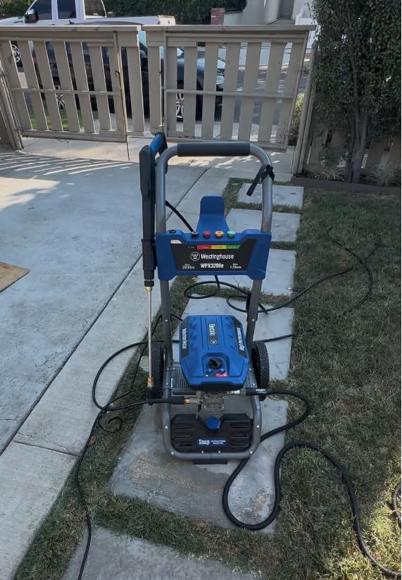 Westinghouse WPX3200e Electric Pressure Washer, 3200 Max PSI and 1.76 Max GPM, Universal Motor, Onboard Soap Tank, Spray Gun and Wand, 5 Nozzle Set customer photo 2