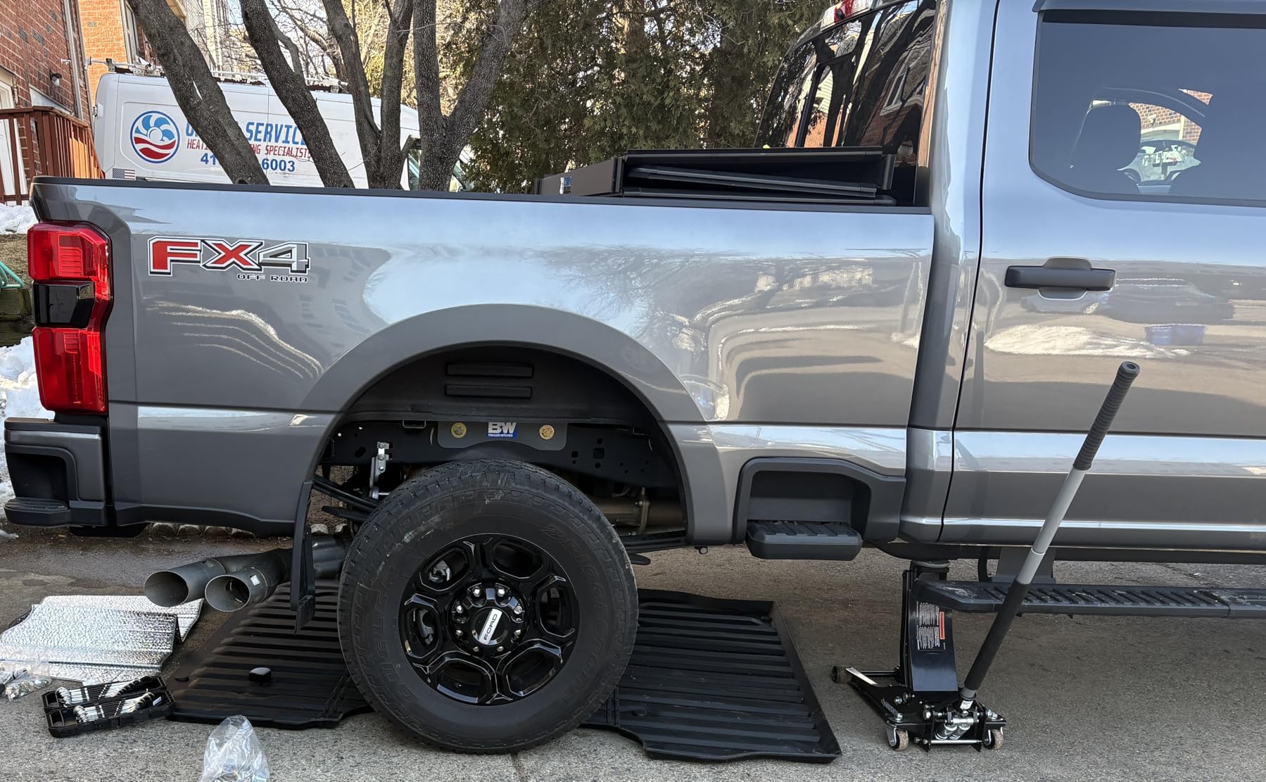 B&W Trailer Hitches Turnoverball Gooseneck Hitch - GNRK1123-2023−2026 Ford F250 & F350 Trucks, and Ford F450 Trucks with Factory Installed Bed customer photo 1