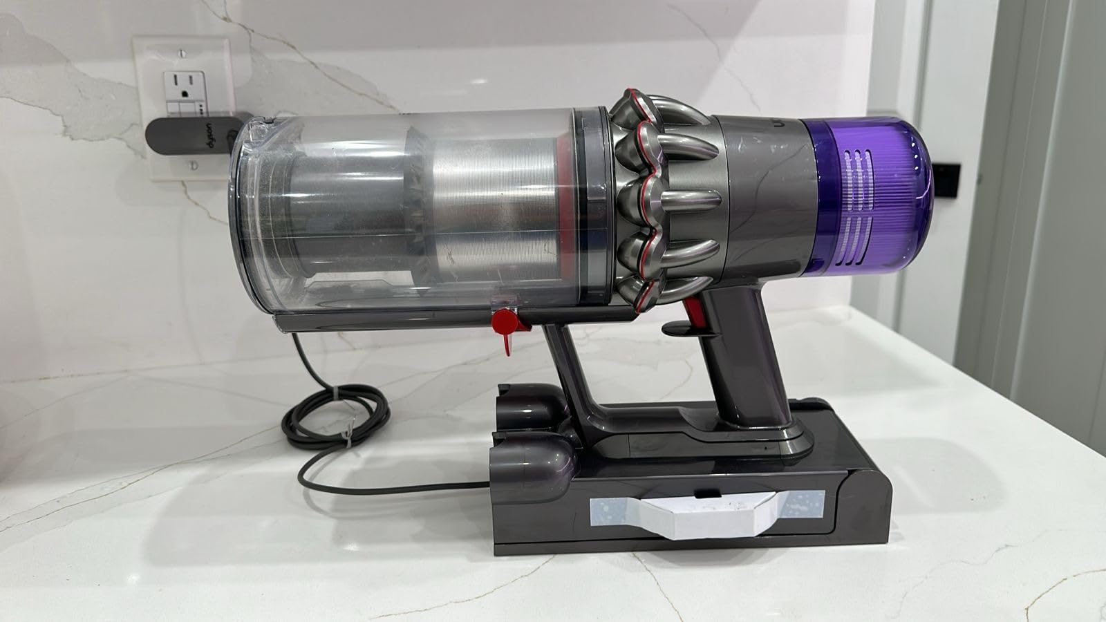 Dyson V11 Extra Cordless Vacuum Cleaner - Nickel/Red, Large customer photo 1