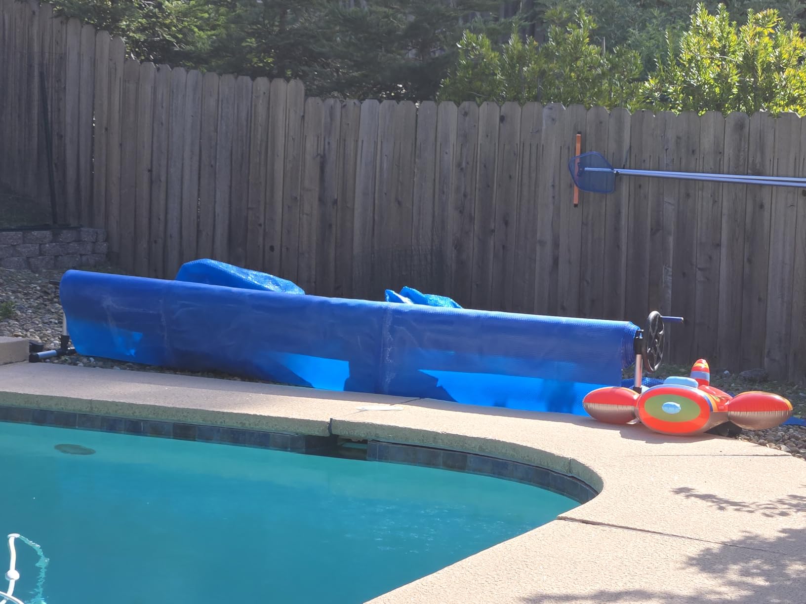 BigXwell Solar Pool Cover, Blue 16-mil 16 x 32 Foot Rectangle for In-Ground Pools, 1600 Series Heavy-Duty Insulating Pool Heater Covers. customer photo 1