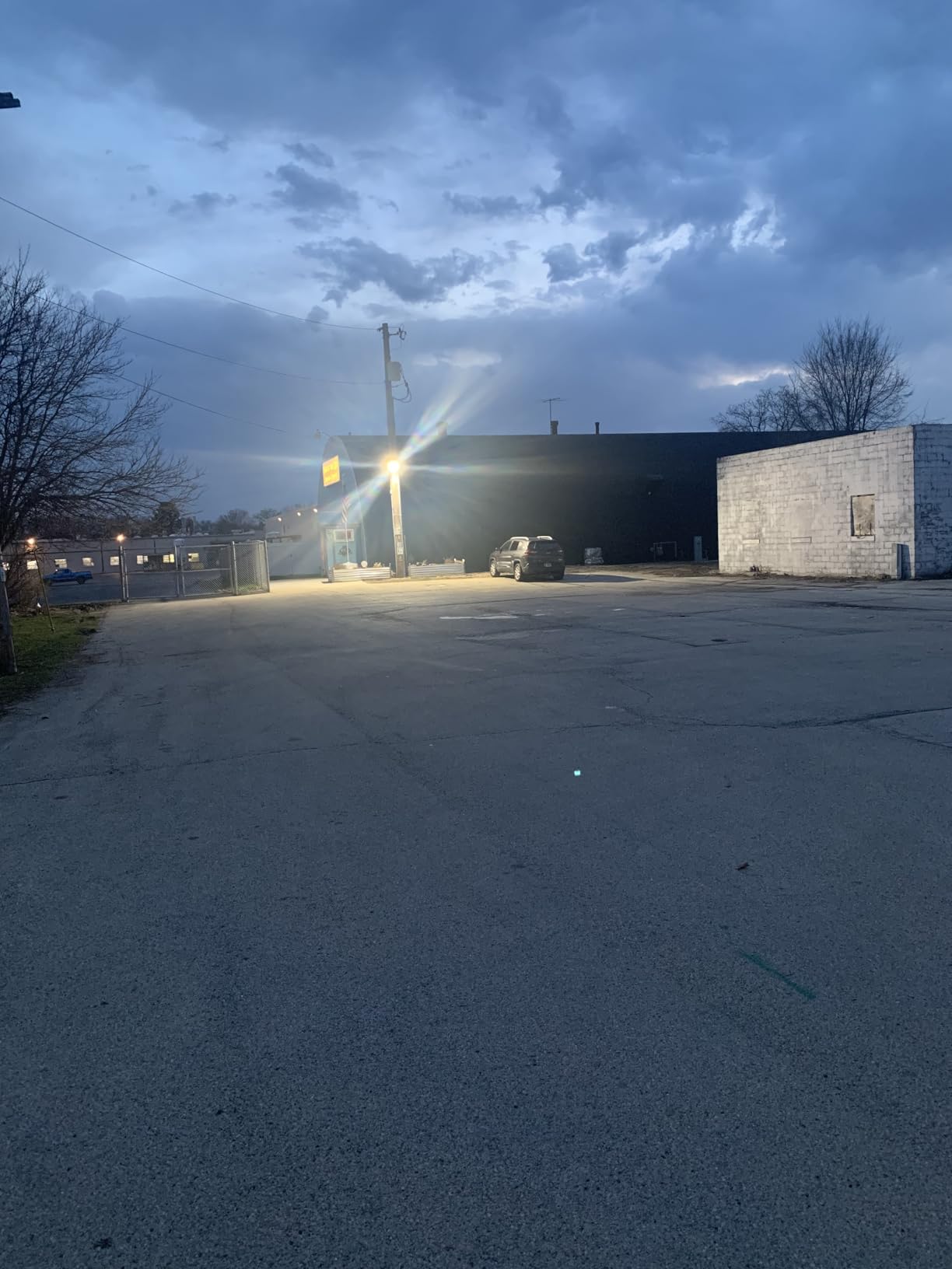 52200LM LED Stadium Flood Light Commercial Eqv 2400W Super Bright 145LM/W 5500K 360W LED Arena Light Outdoor 85-277V IP65 Waterproof Backyard Wall Yoke Mount Fixture (2 Pack) customer photo 2