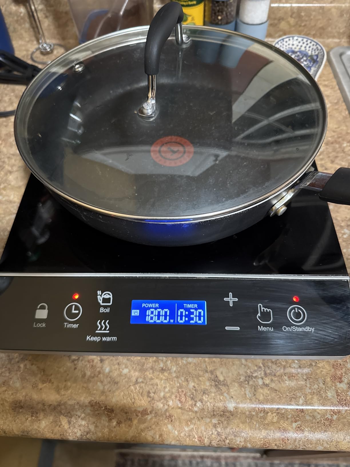 OMEO Portable Induction Cooktop Hot Plate Countertop Burner 1800 Watts Induction Burner with LCD Sensor Touch, LED Display, 10 Temperature Levels, Child Safety Lock, Auto Shutoff Function customer photo 2