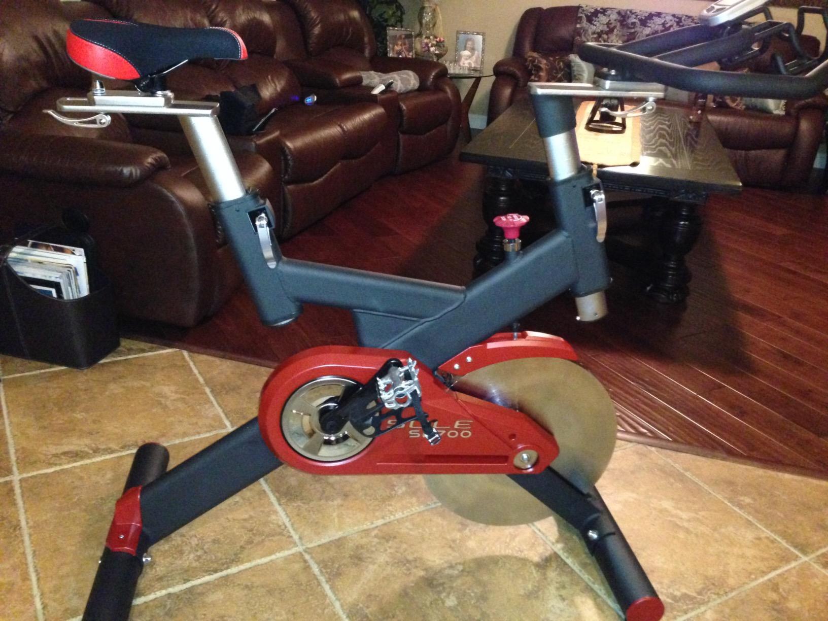 Sole Fitness LCB/LCR Recumbent Bike - Home Fitness Indoor Gym Equipment with Seat Cushion, Touch Screen/LCD Display customer photo 1