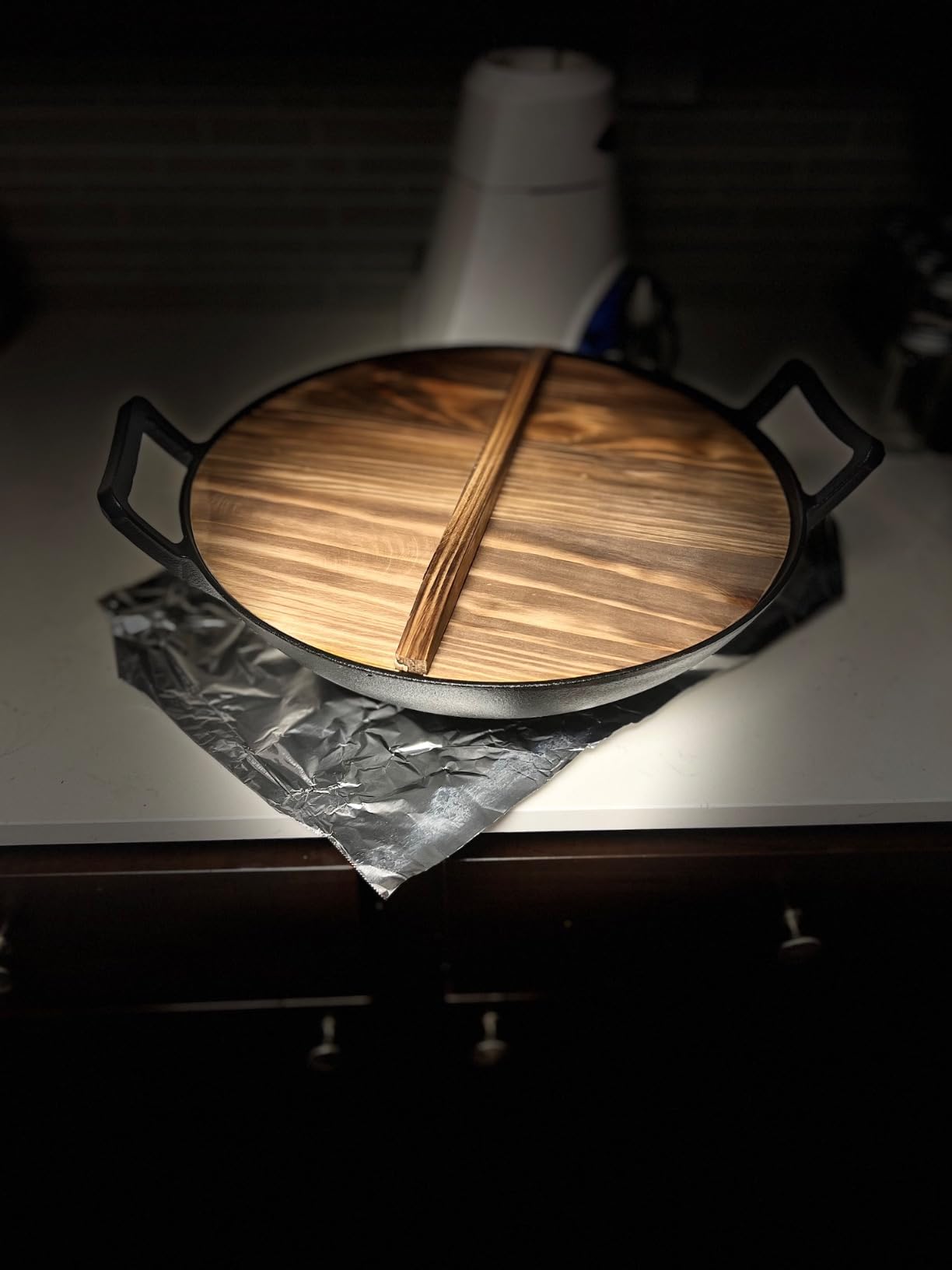 MegaChef 13 Piece Pre-Seasoned Cast Iron Skillet Set with Temperd Glass Lids and Silicone Holders customer photo 1