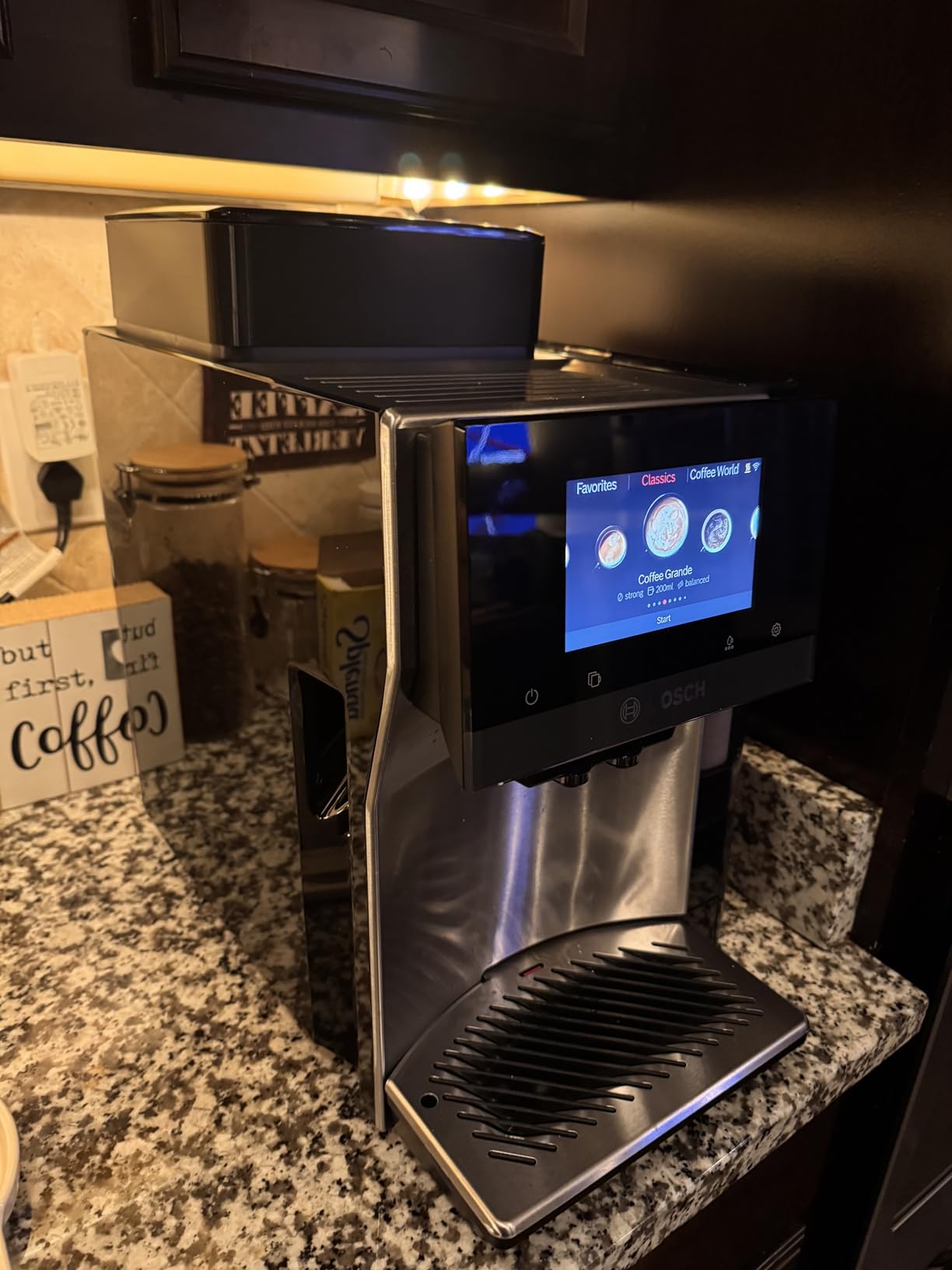 Bosch Fully Automatic Coffee and Espresso Machine - 36 Drinks, Touchscreen, Stainless Steel - TQU60703 customer photo 2