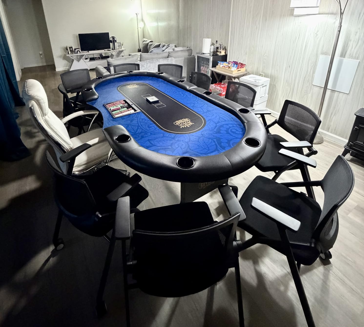 GUTSHOT Foldable Poker Table for 10 Players - Premium Soft-Padded Armrest, Individual Cup Holders, Portable Mat - Crafted with Durable Materials, Long-Lasting Poker Table (Red) customer photo 1