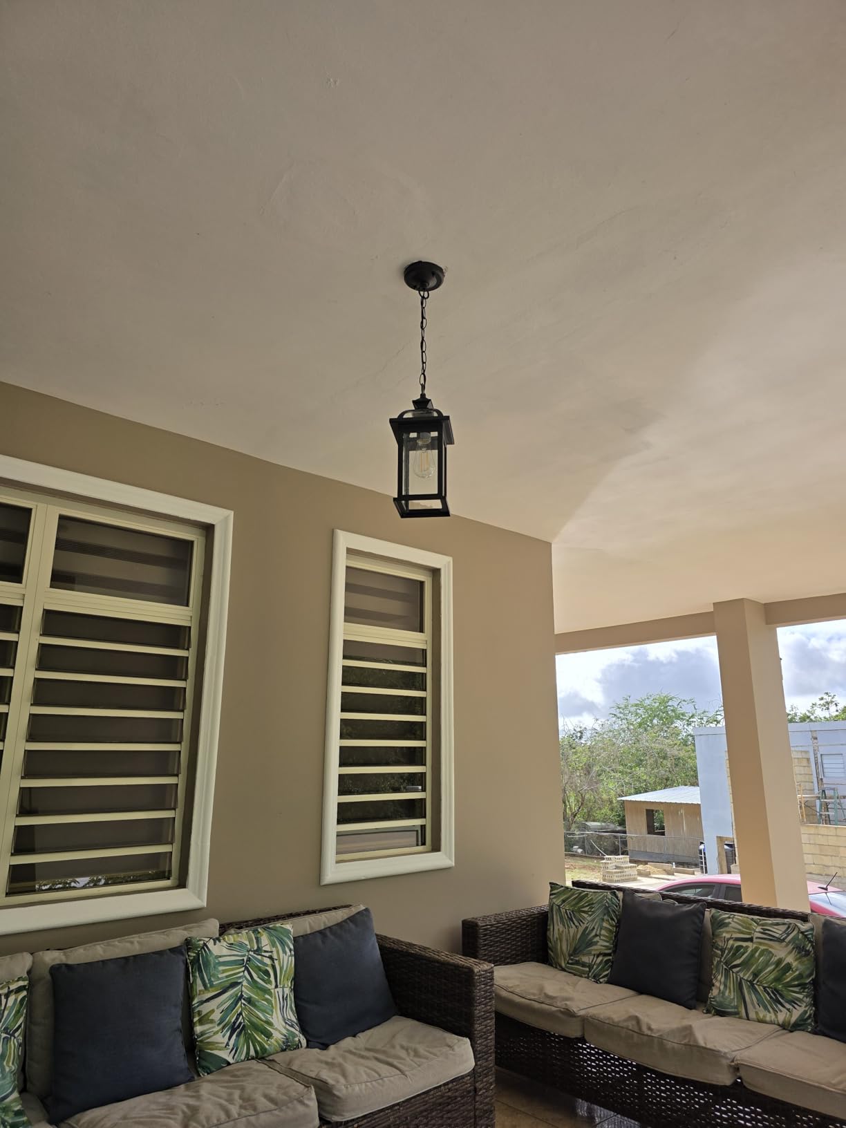 Darkaway Outdoor Pendant Lights for Porch, Extra Large 23inch Outdoor Chandelier 3-Light Hanging Lights Adjustable Hegiht Exterior Chandelier Ceiling Mount with Seeded Glass for House Patio Gazebo customer photo 1