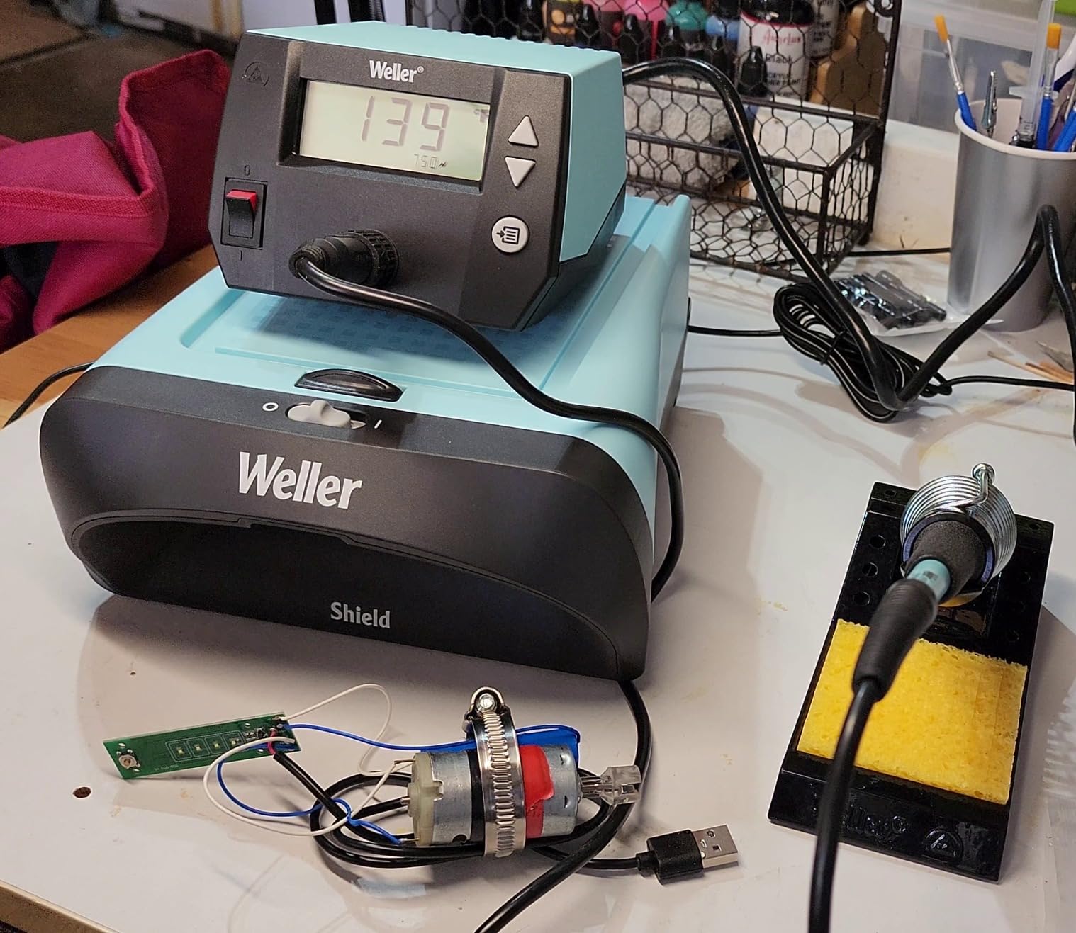 Weller Soldering Station With ZeroSmog Shield Mobile Filtration Unit | WE1010NAS customer photo 2