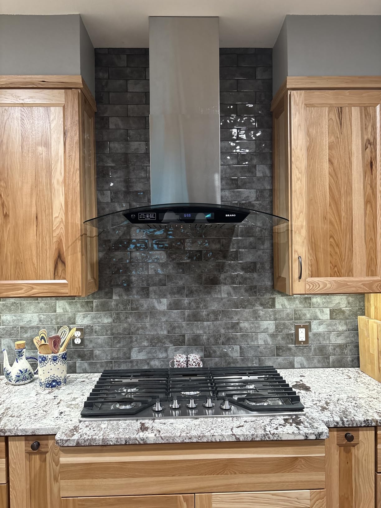 36 inch Wall Mount Range Hood Tempered Glass 900 CFM, Voice/Gesture/Touch Control, Stainless Steel Kitchen Hood Vent with 4 Speed Exhaust Fan, Adjustable Lights, Memory Mode customer photo 2