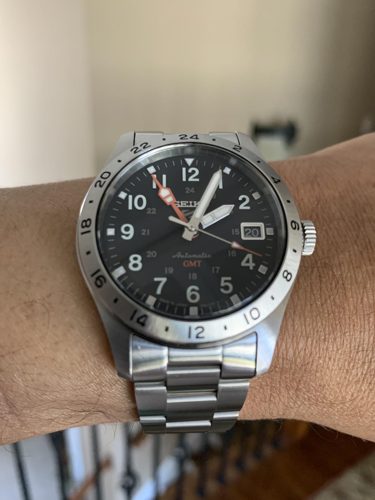 Seiko 5 Sports GMT Automatic Watch - Stainless Steel with GMT Hand, Water-Resistant 100M customer photo 2