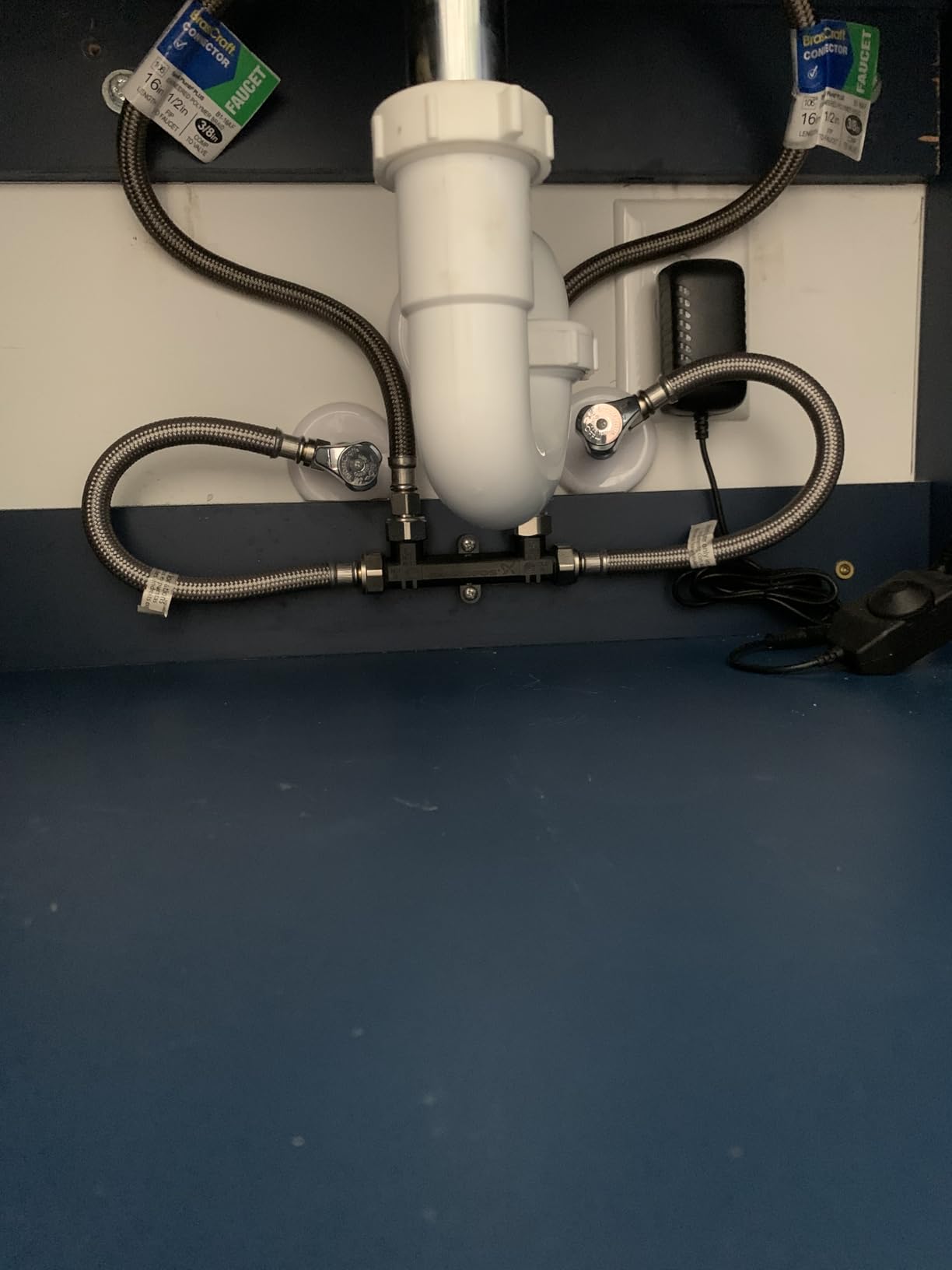Watts Heat H2O Hot Water Recirculation System w/Programmable Timer, Instant Hot Water, 3 Year Warranty, Pump, 2 Adapters, Sensor Valve, Mounting Screws, 2 Supply Lines, Easy DIY Install (0955805) customer photo 1