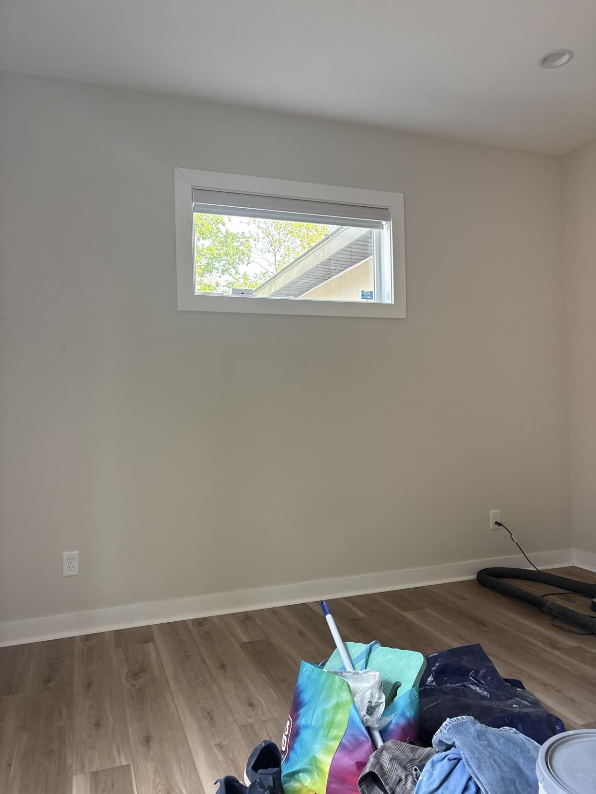 Motorized Roller Shade, 100% Blackout Smart Window Blinds Work with Homekit, Alexa, Google Home, Remote Control, Electric Blinds with USB/Solar Pannel,Dark Eclipse Black customer photo 1