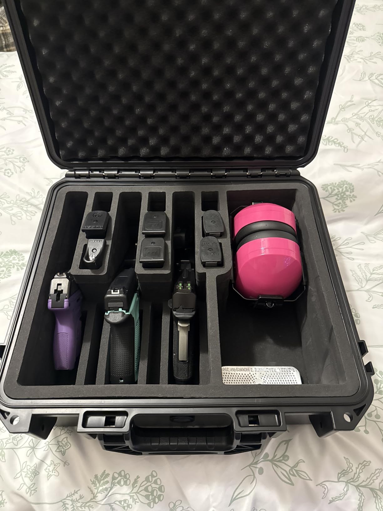 LOTOCASE TSA Approved Gun Case for Pistol Holds Multiple Handguns Hard Shell Case customer photo 2