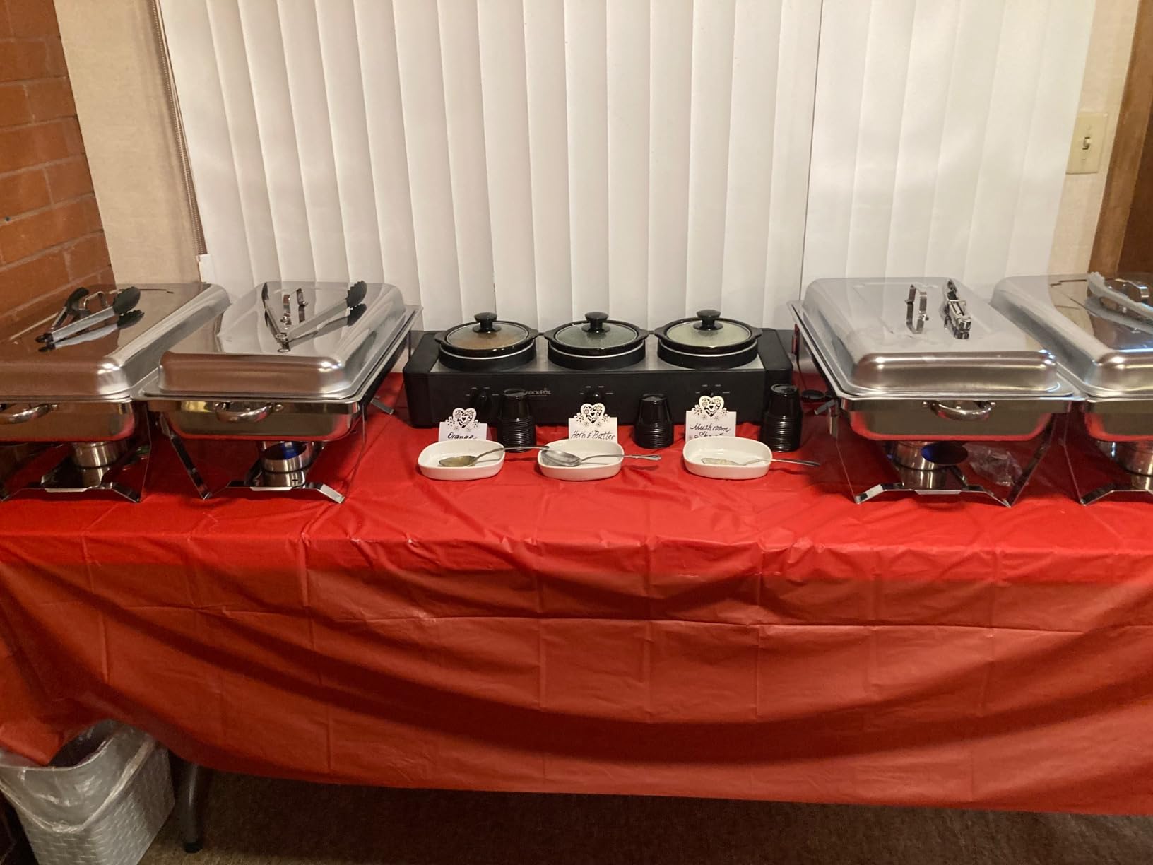 Chafing Dishes for Buffet 4 Pack, 9QT Roll Edge Designed Chafing Dish Buffet Set with Mirror-Like Polished Finish customer photo 2