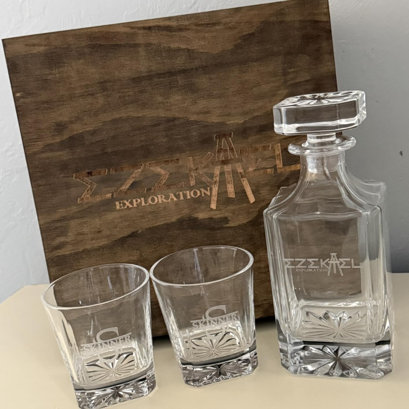 Square 25Oz Whiskey Liquor Decanter Set With 2 Glasses in Box customer photo 1