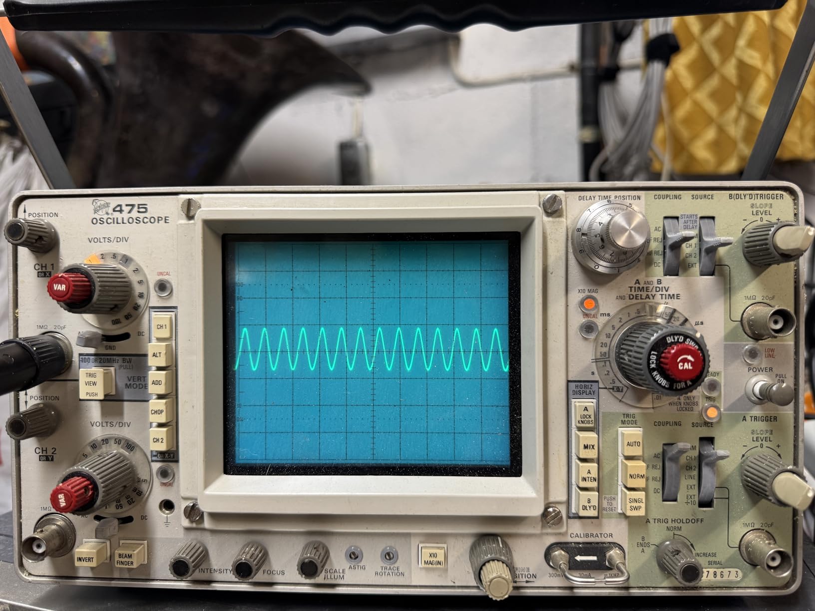1Hz-500kHz DDS Signal Generator with Schumann Resonator, Portable Multifunction Waveform Generator with AC/DC Power, Ideal for Oscilloscope Calibration, Audio Testing customer photo 1