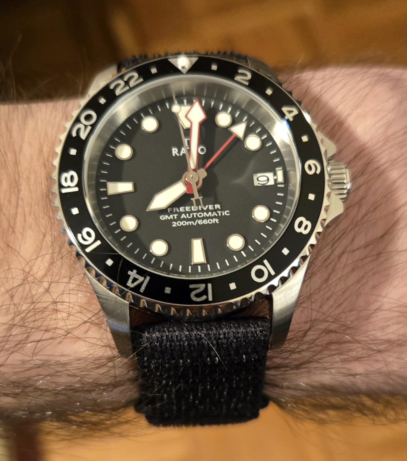 FreeDiver GMT Dive Watch - Sapphire Crystal, Rotating Bezel, Automatic 200M Water Resistant customer photo 1
