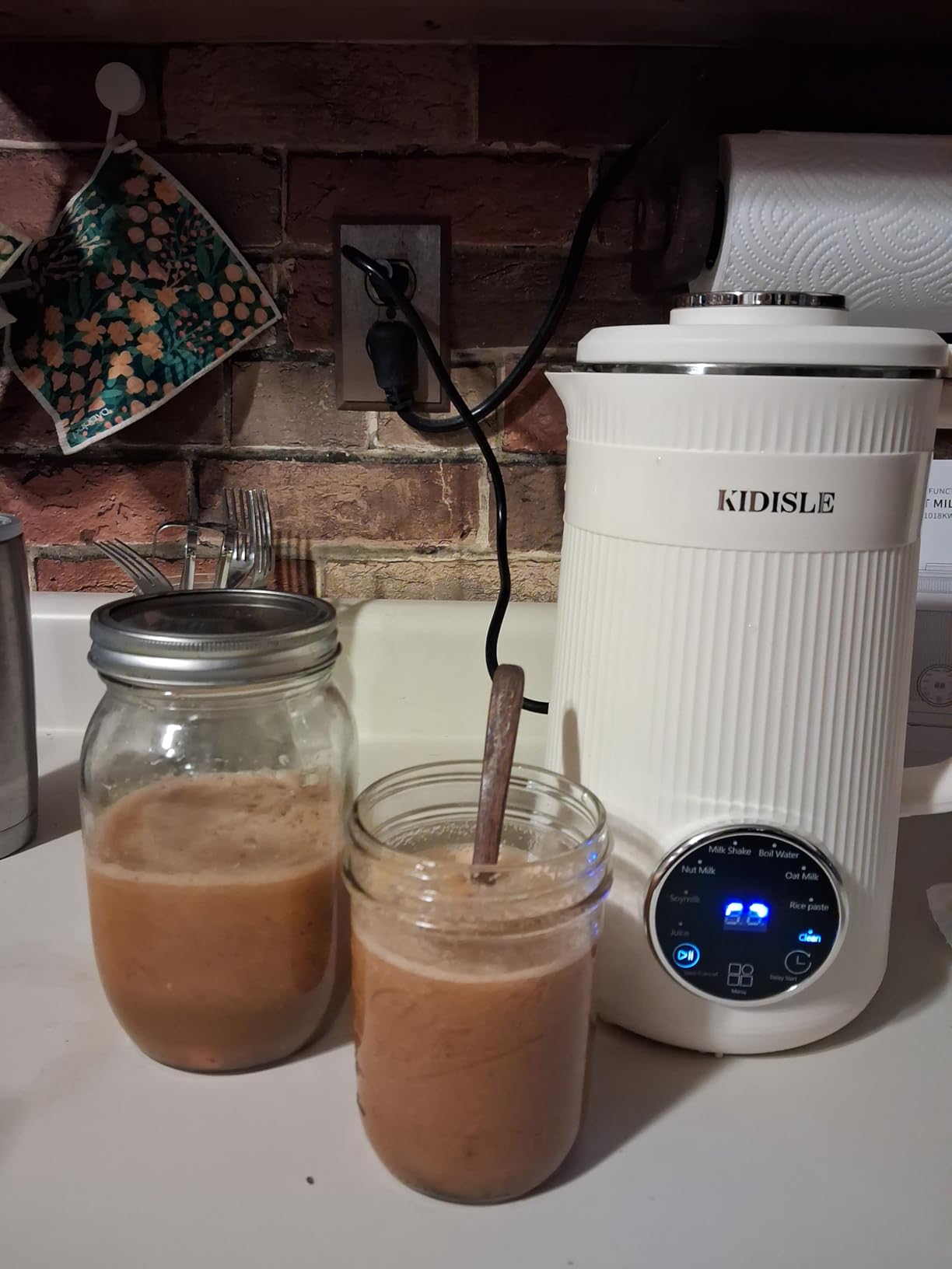 KIDISLE 8 in 1 Nut Milk Maker Blender, 32oz Homemade Soy, Almond, Oat, Coconut, Plant Based and Non Dairy Beverages, Automatic Soybean Machine With Delay Start/Keep Warm/Boil Water, Cream customer photo 2