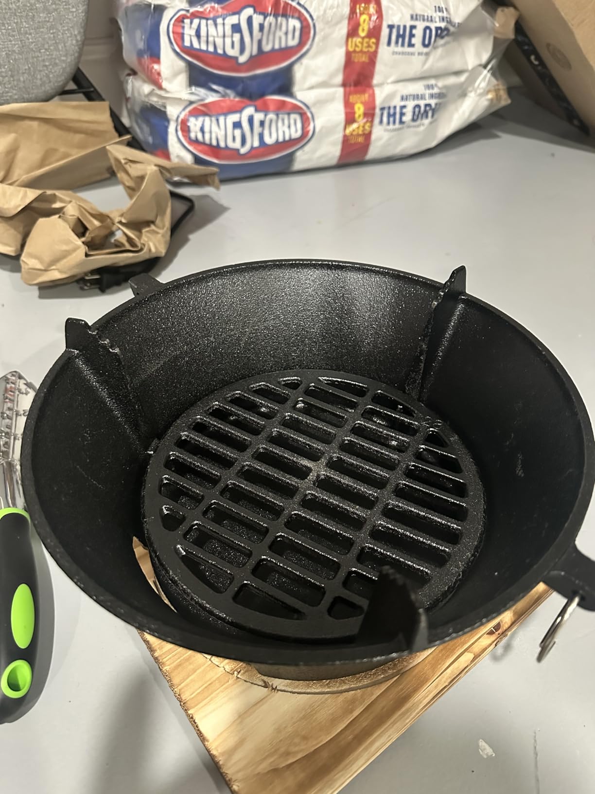 Round Seasoned Cast Iron Charcoal Hibachi Grill customer photo 2