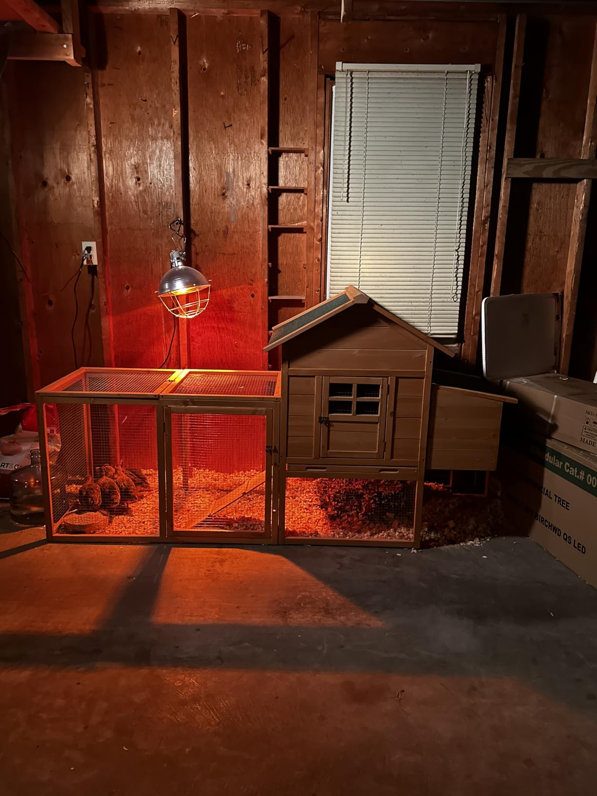 Outdoor Chicken Coop for 2-4 Chickens Wooden Hen House Poultry Pet Hutch Run Cage w/Waterproof Asphalt Roof, Ramp, Nesting Box, Wire Fence (80