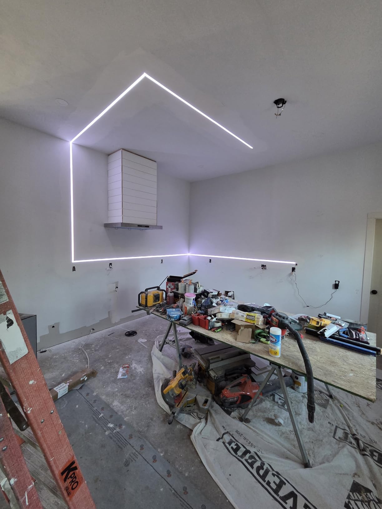 Besseto Drywall LED Aluminum Channel 20 Pack 6.6FT/2 Meter Trimless Recessed Plaster LED Light Strip Diffuser Aluminum Profile Channel Architectural Lighting Fixture for Wall and Ceiling customer photo 1