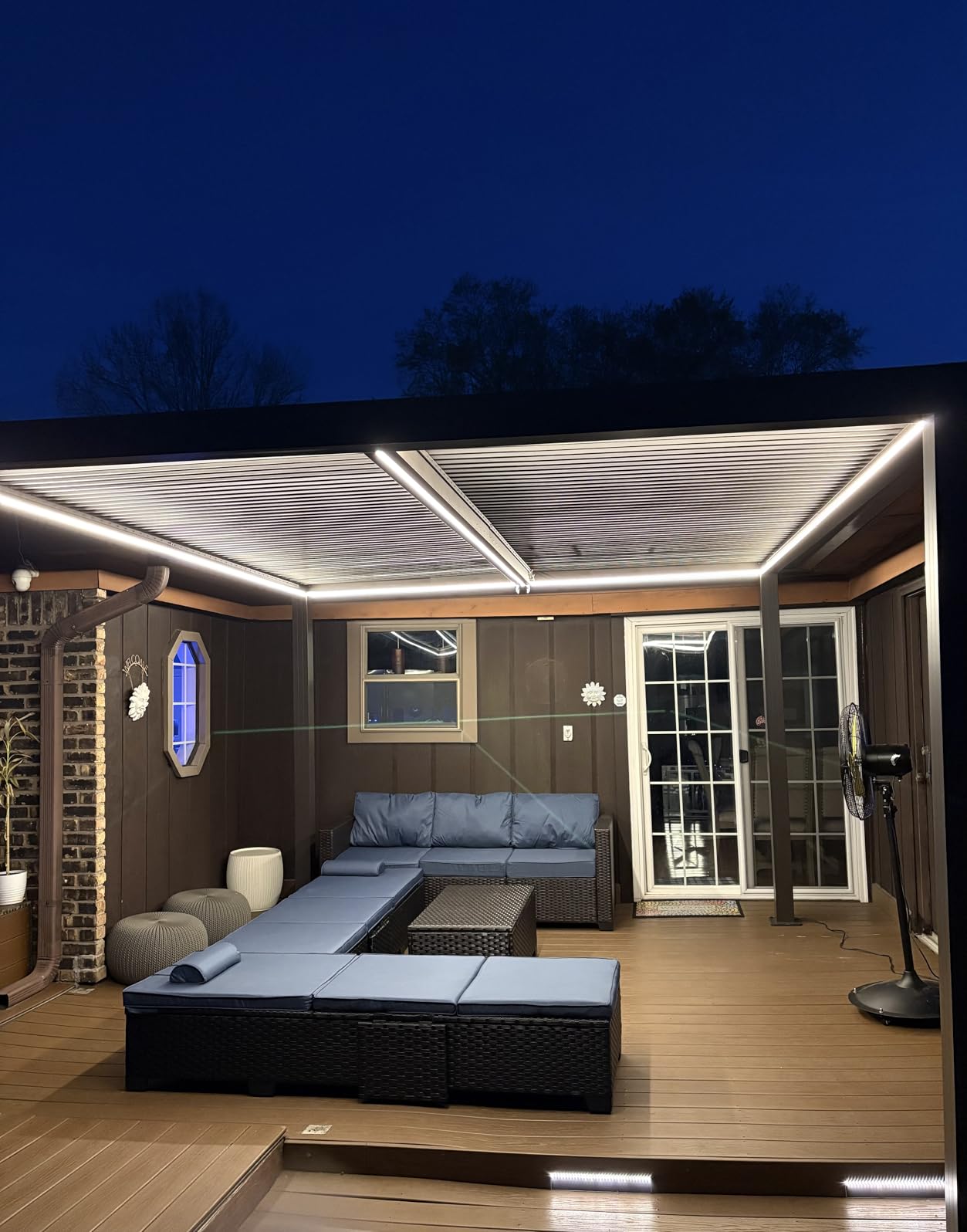 PURPLE LEAF Outdoor 10'x14' Louvered Pergola Adjustable Aluminum Canopy Retractable Metal Roof for Deck Patio Outside Backyard Hardtop Gazebo Sun Shade Bronze customer photo 1