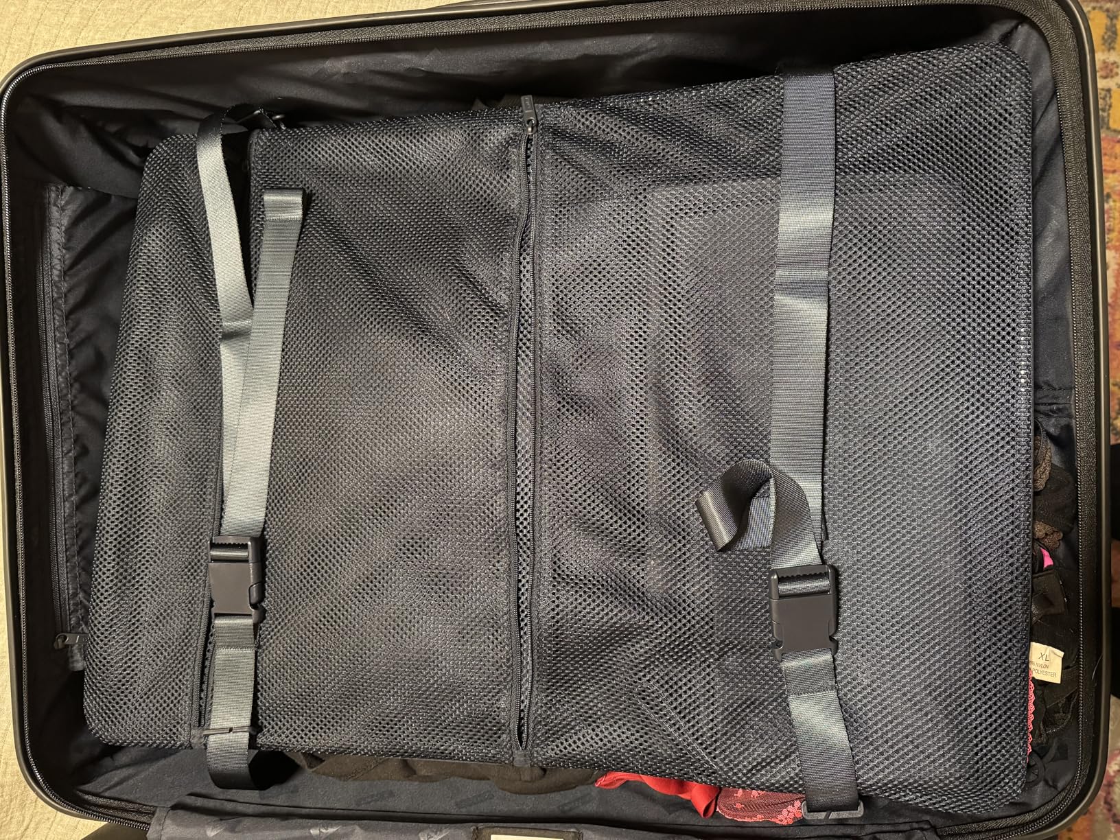 Away Large Checked Luggage, 29 Inch Hardside Suitcase with Spinner Wheels, Lightweight & Durable, TSA Lock, Navy Blue customer photo 1