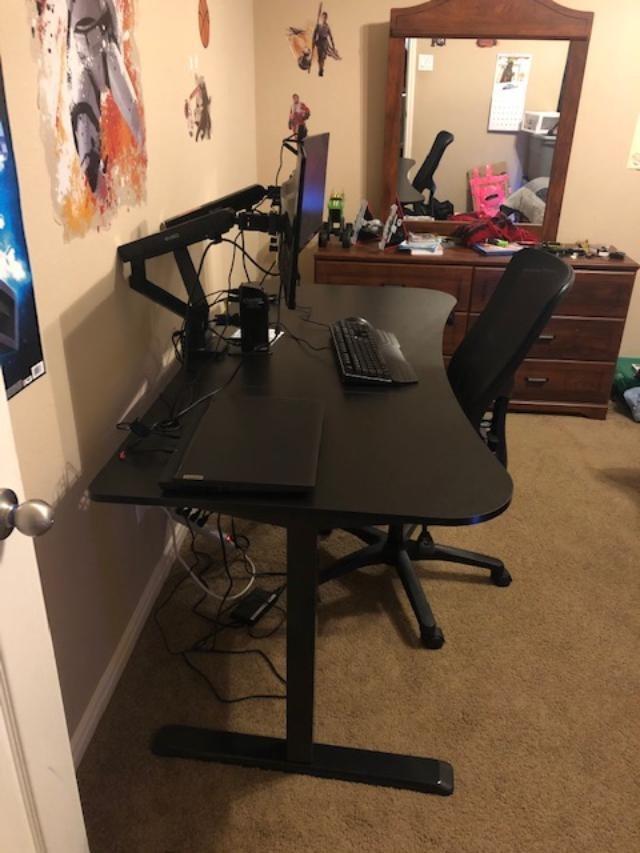 VIVO Electric 63 x 32 in Standing Desk, Touch Screen Adjustment, 220 lb Frame Support, 2E Series, Dark Gray Top Black Frame, DESK-KIT-2EBG customer photo 1