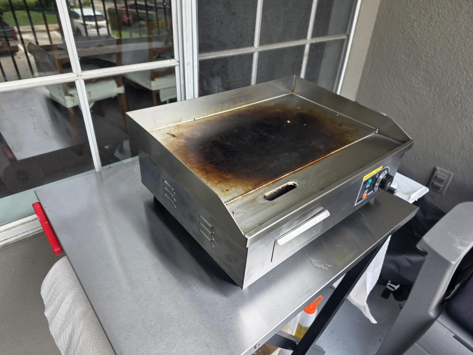 VEVOR Commercial Electric Griddle, 2800W Countertop Flat Top Grill, 122℉-572 ℉ Adjustable Temp, 29in Stainless Steel Griddle Grill with 2 Shovels and 2 Brushes for Home or Restaurant(110V No Plug) customer photo 1