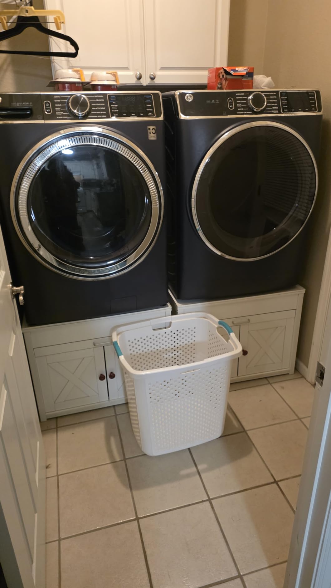 DTK Washer and Dryer Pedestals, Washing Machine Stand with Laundry Basket Shelf, Universal Fit Laundry Pedestals with Hidden Storage and Three Side Doors, 800LBS Capacity customer photo 2