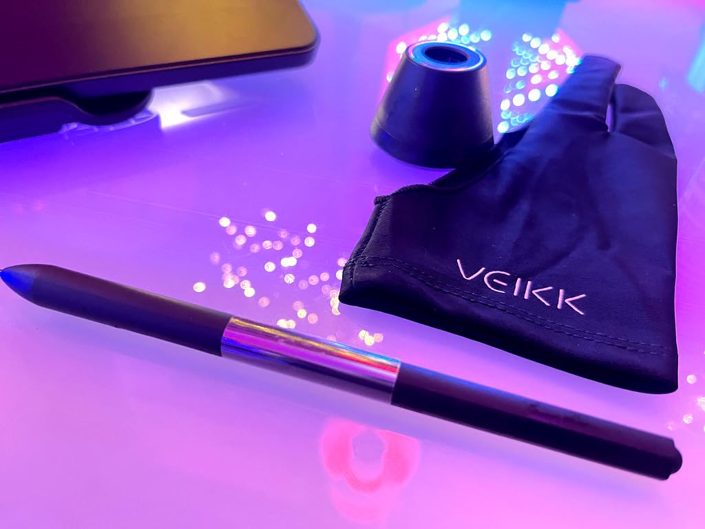 VEIKK Drawing Tablet with Screen 15.6 inch Studio 16 Graphics Tablet with Full-Laminated AG Glass Screen, 16K Levels Battery-Free Pen (125% sRGB) customer photo 2