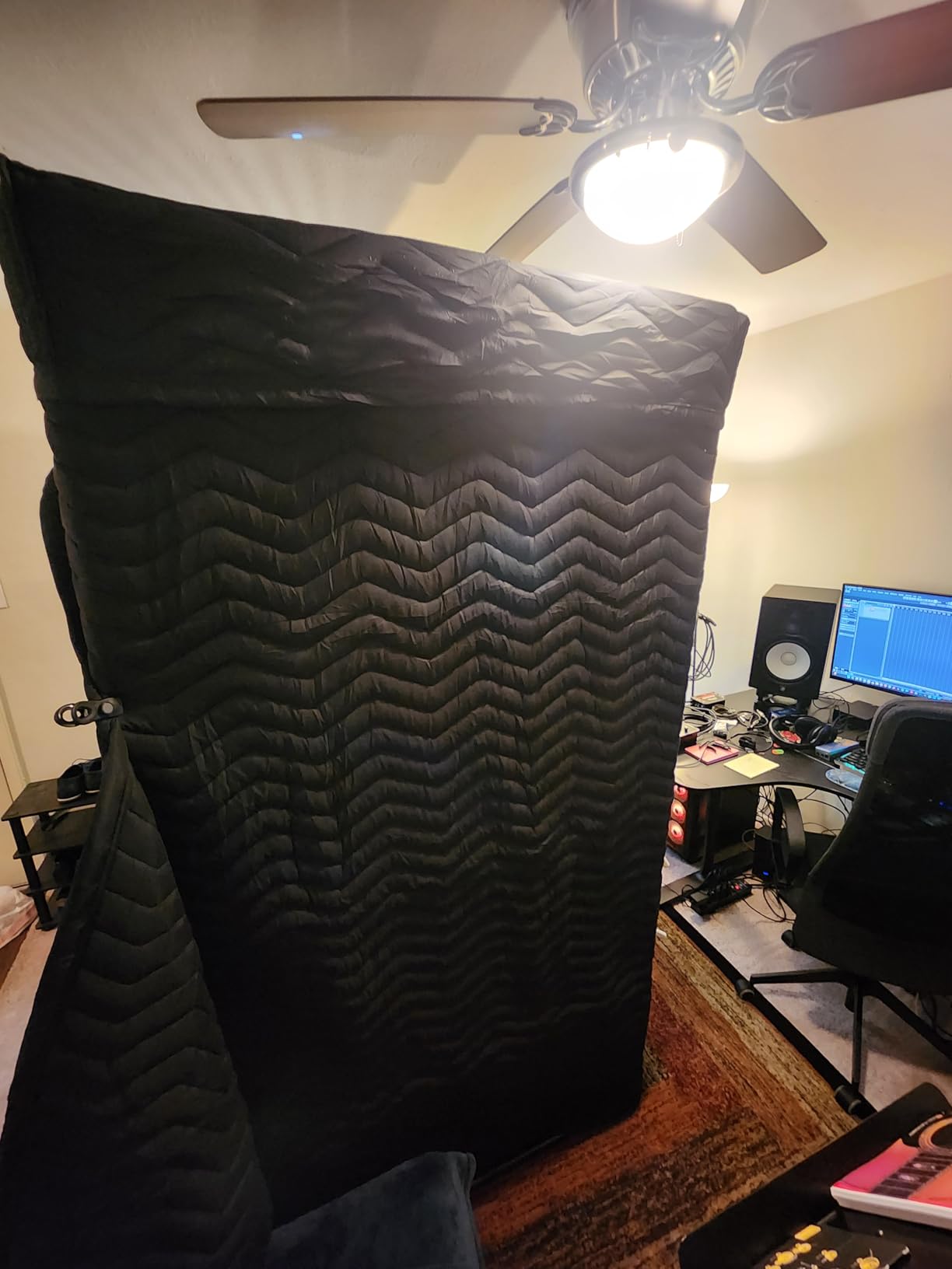 Portable Vocal Booth for Home Studio, Echo-Free Recording Booth for Voice Over, Podcast & Singing, 360° Reverb Isolation with Acoustic Blankets for Studio-Grade Sound customer photo 1