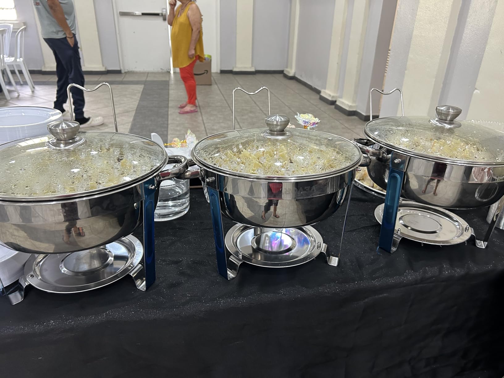 VEVOR Chafing Dish Buffet Set, 5 Qt 4 Pack, Stainless Steel Chafer with Full Size Pan customer photo 1