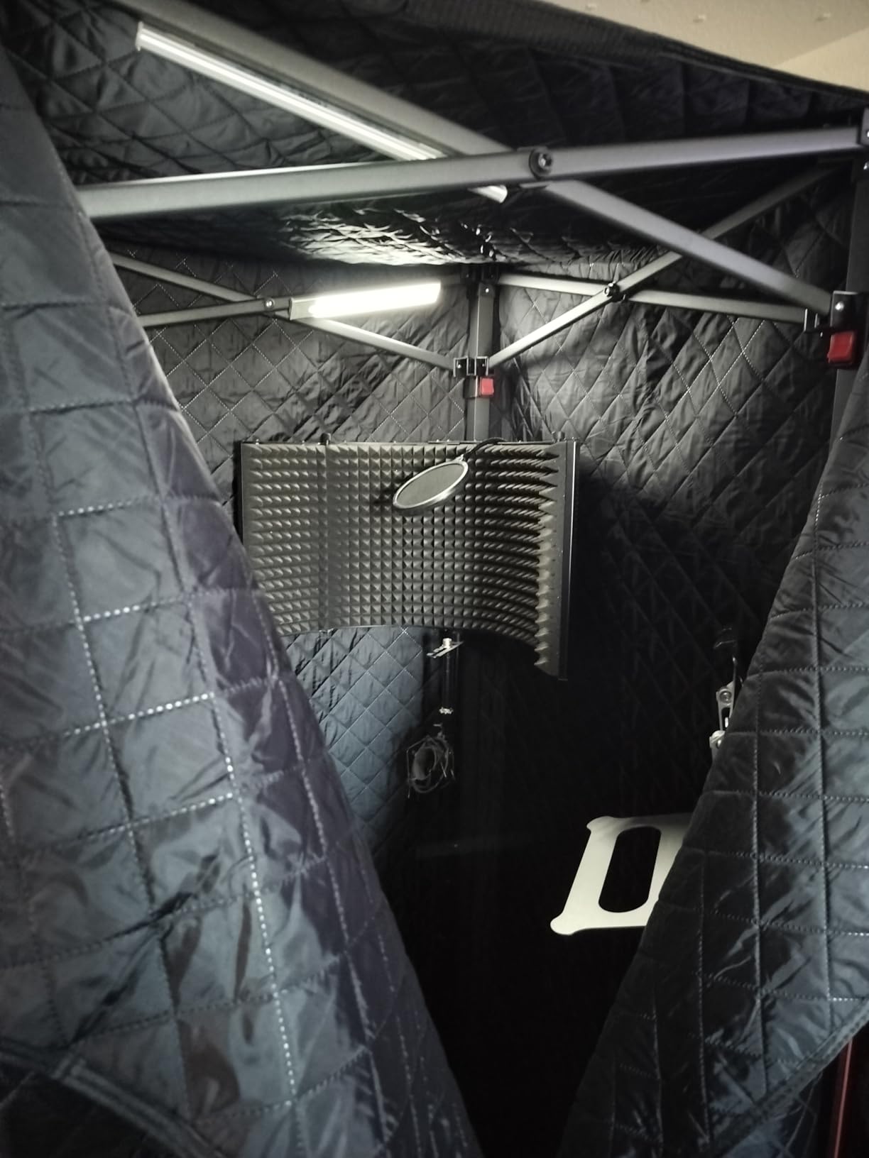 Portable Recording Booth for Home Studio, Foldable Sound Isolation Vocal Shield with Floor Stand, High-Density Acoustic Blanket Enclosure for Singing, Voiceover & Podcast customer photo 2