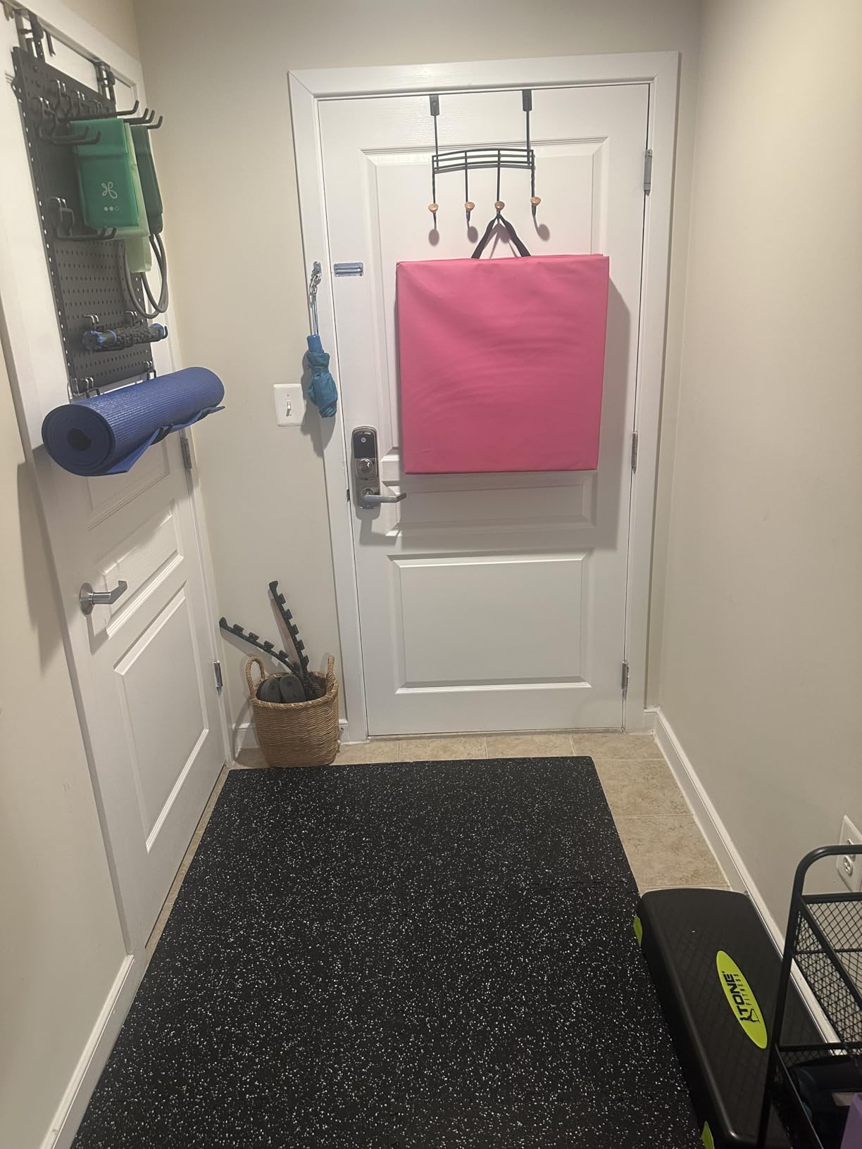 VIVO Steel Hanging Pegboard, 20 x 25 inch Magnetic Peg Board with Clamps Fitting up to 1.9 Inch Surfaces, Accessory Organizer, Black, PP-PB25H customer photo 1