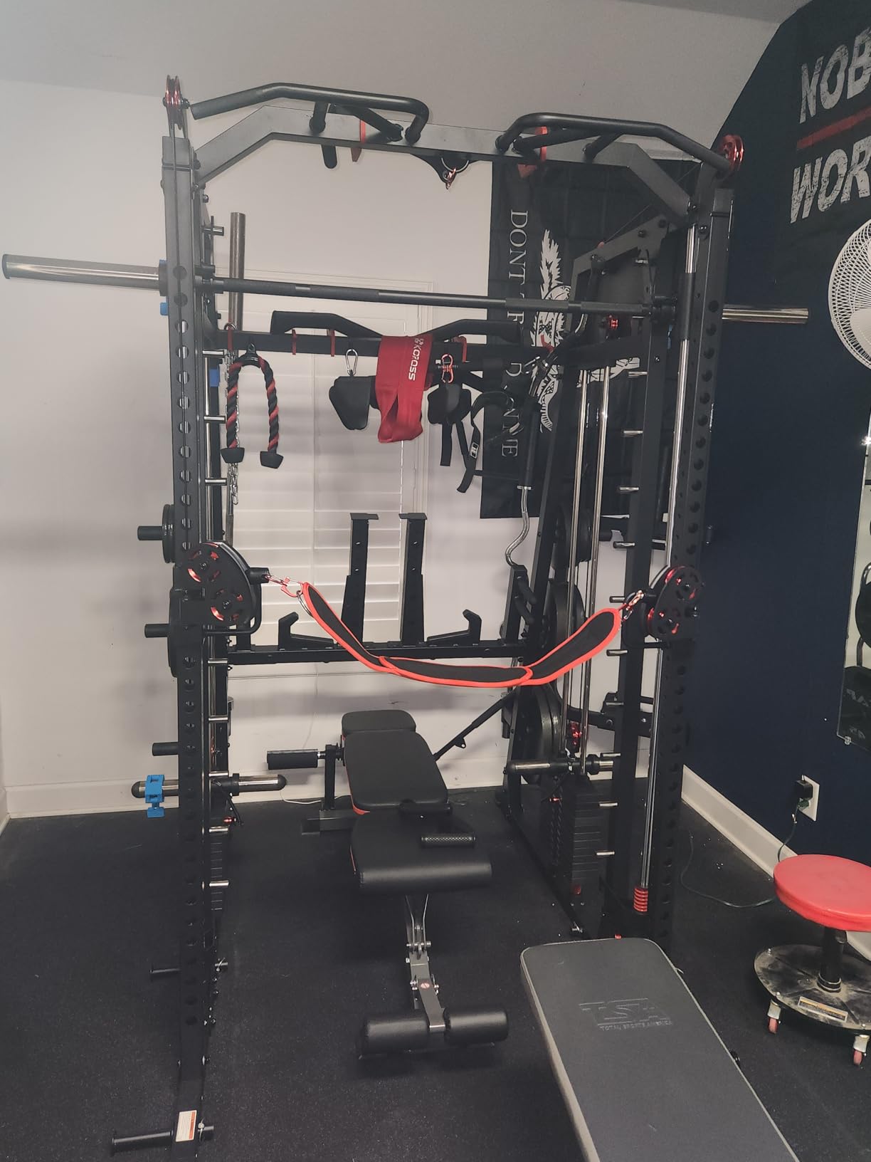 Mikolo M4 2.0 Smith Machine, 2200lbs Squat Rack with LAT-Pull Down System & Cable Crossover Machine customer photo 1