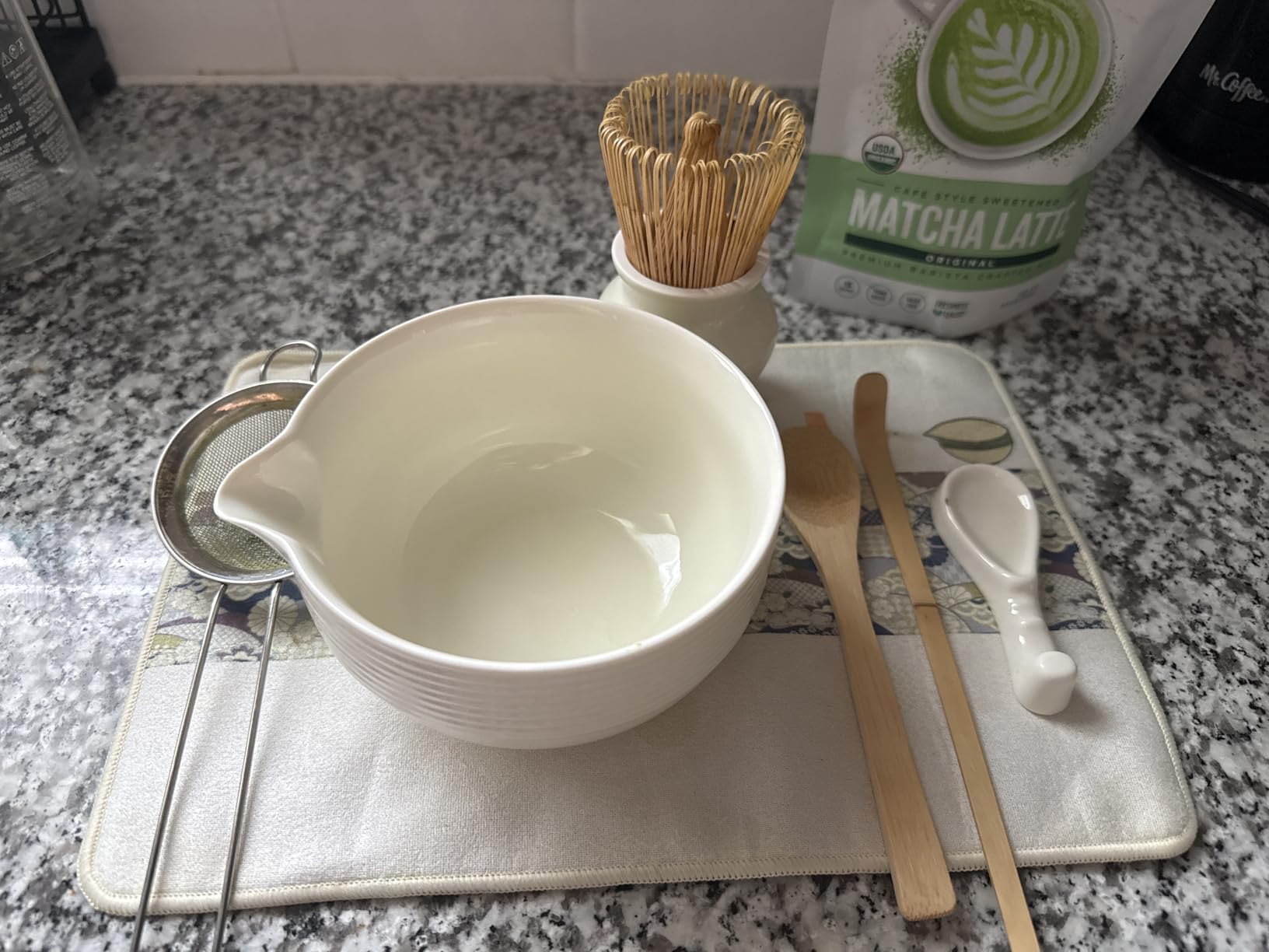 Matcha Whisk Set, 9 pcs Ceramic Matcha Set, Gifts for Women,Matcha Bowl with Spout and Whisk, Matcha Kit for Matcha Lovers, Gift Mother's Day, Birthday, Anniversary customer photo 1