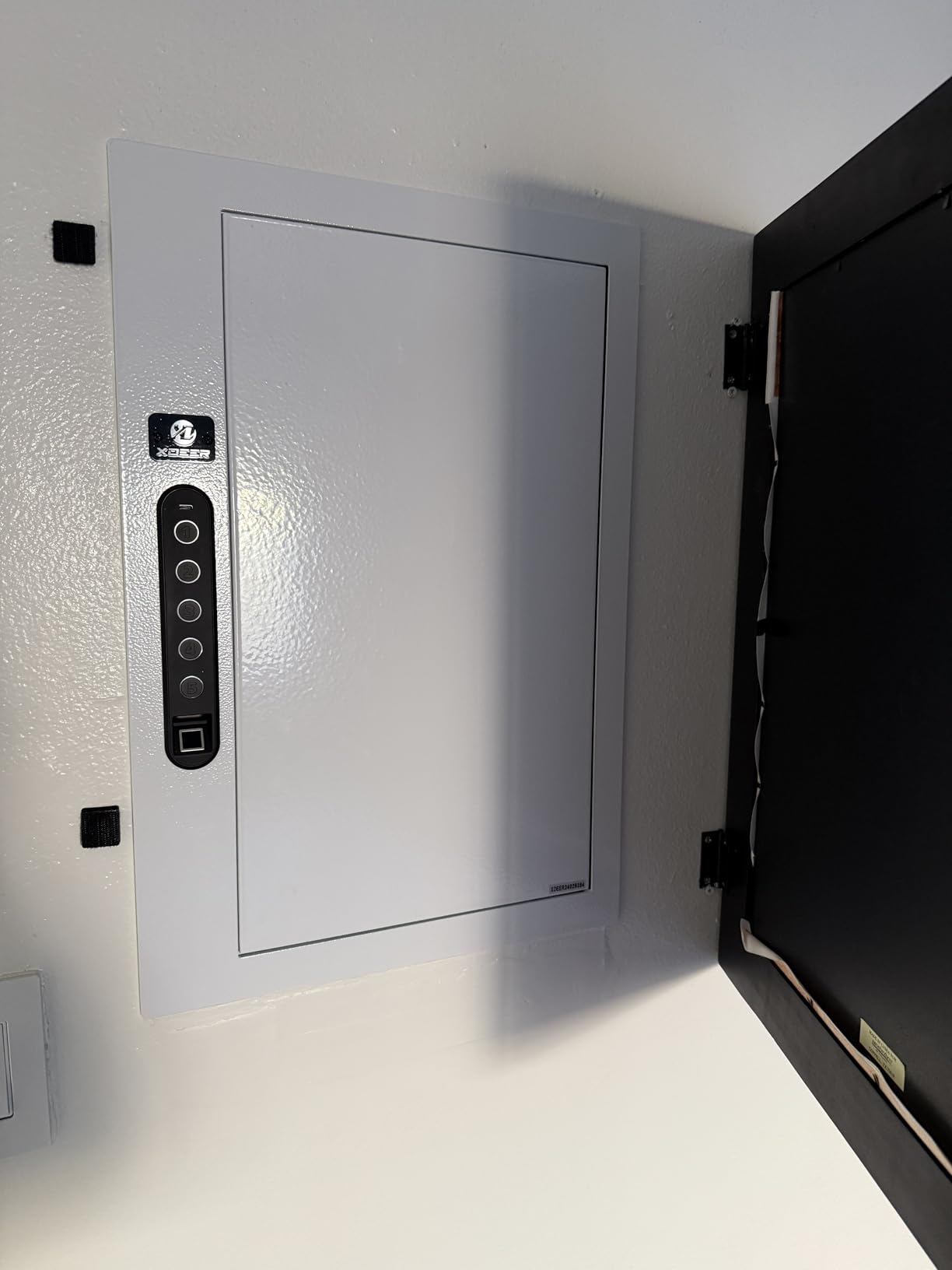 Quick Access Biometric Wall Safe - Hidden In-Wall Security Safe Between Studs with Fingerprint, Keypad & Key Entry for Handguns, Passports, Valuables customer photo 2