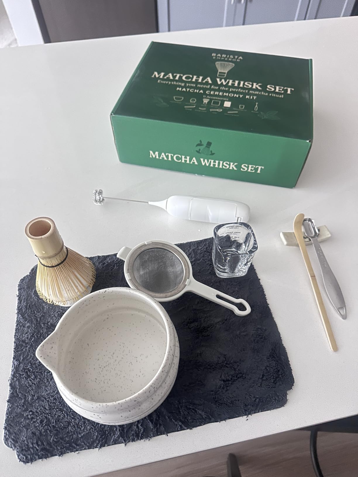 BARISTA EMPEROR MATCHA WHISK SET PREMIUM 11pcs - Professional Matcha Kit Set with Matcha Bowl, Matcha Whisk, Milk Frother, Spoon, Sifter, Scoop, Stand, Cup, Tea Mat, Cloth - Matcha Bowl Set customer photo 1